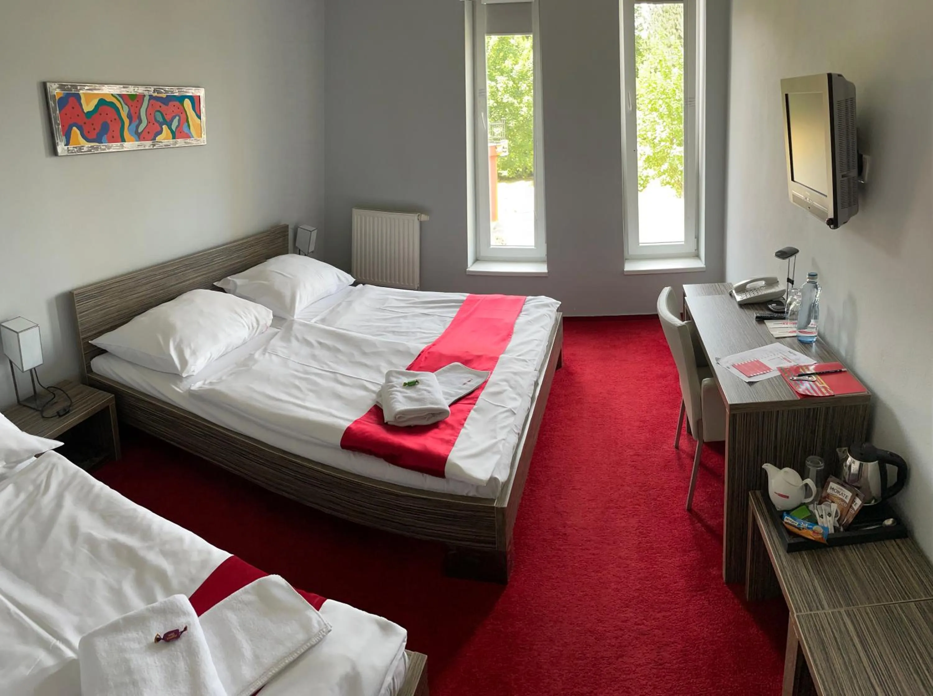 Photo of the whole room, Bed in Hotel Olympia