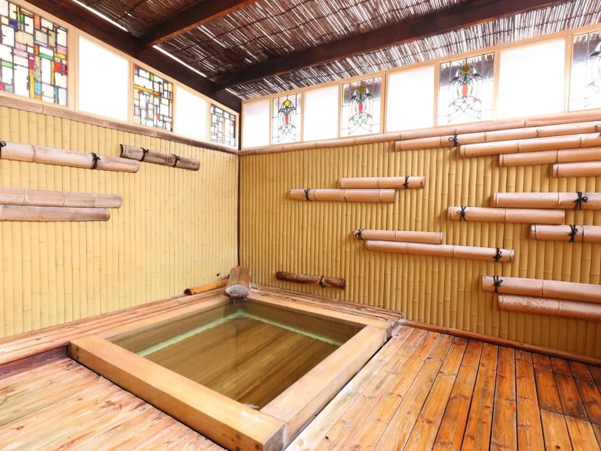 Open Air Bath in Kamiyamada Hotel