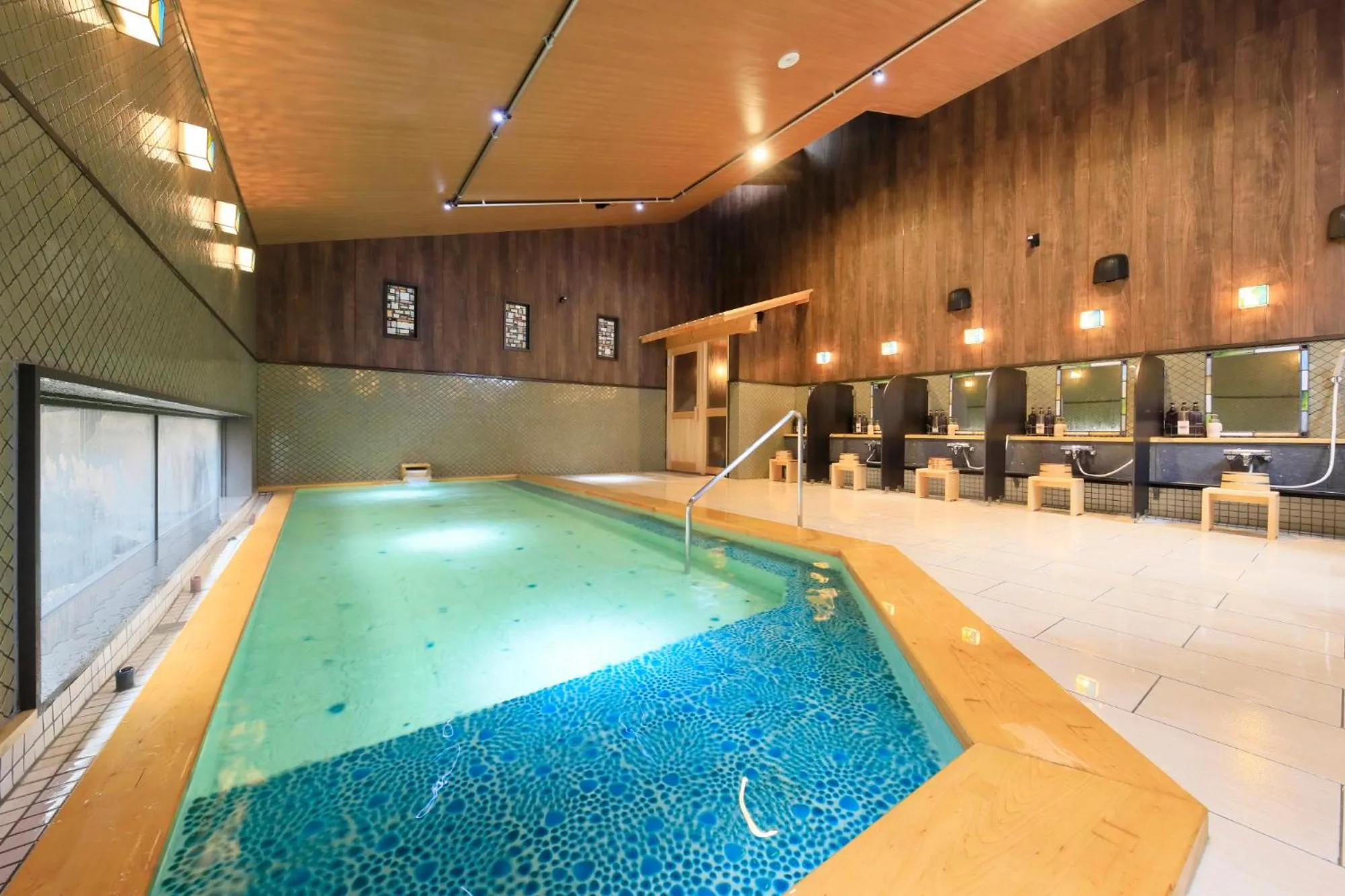 Public Bath in Kamiyamada Hotel