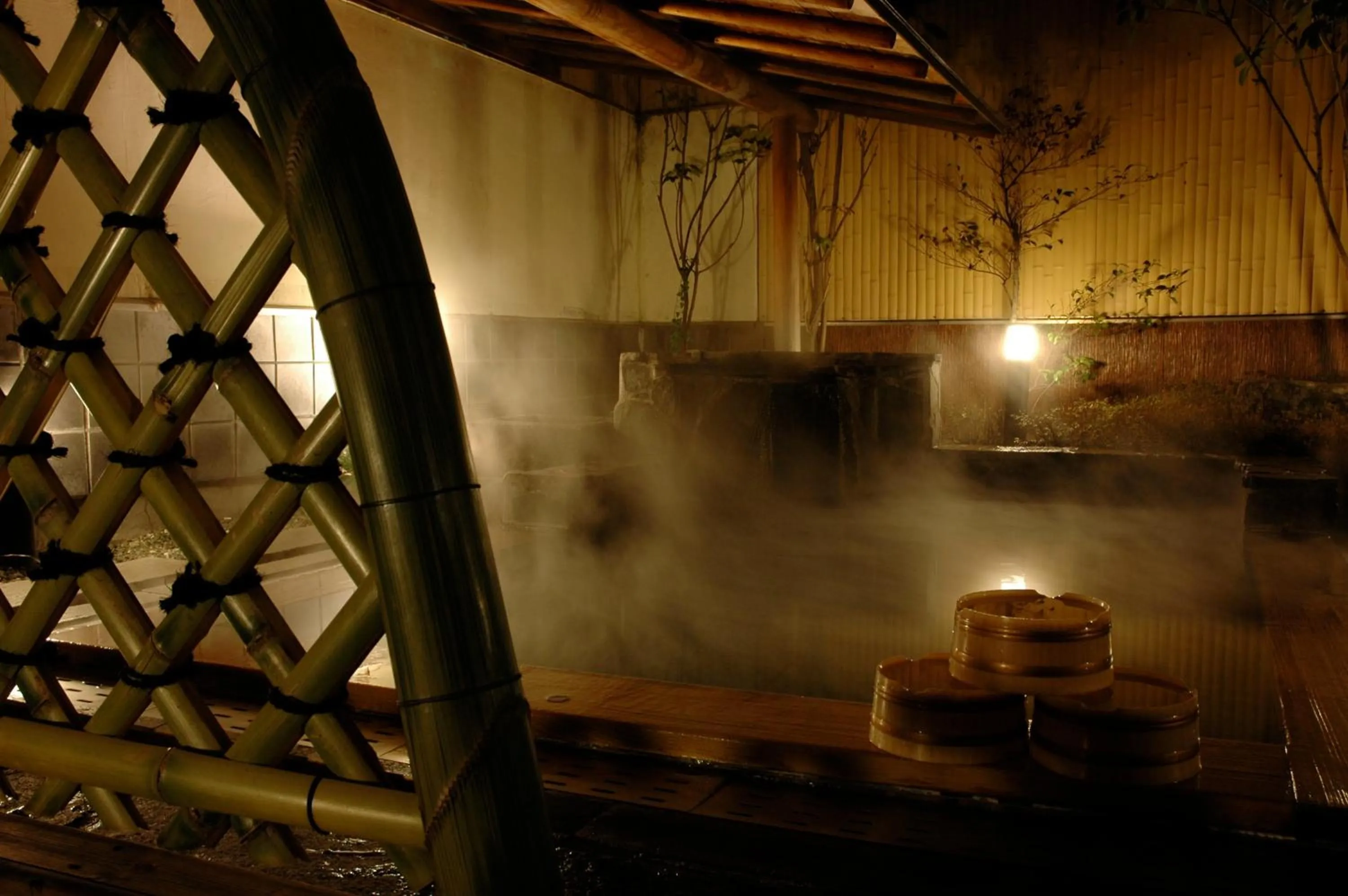 Hot Spring Bath in Kamiyamada Hotel