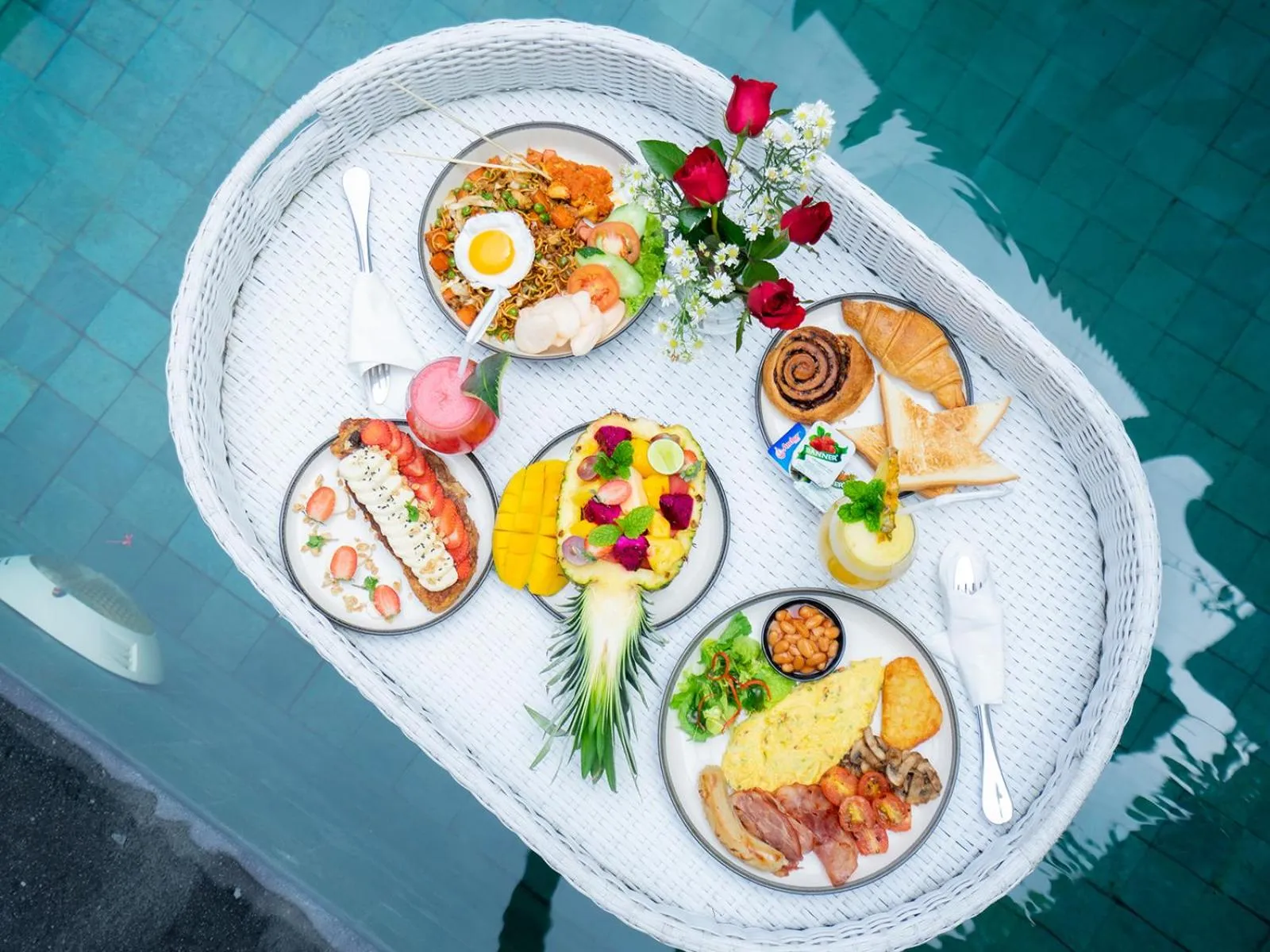 Food in Samaja Villas Seminyak