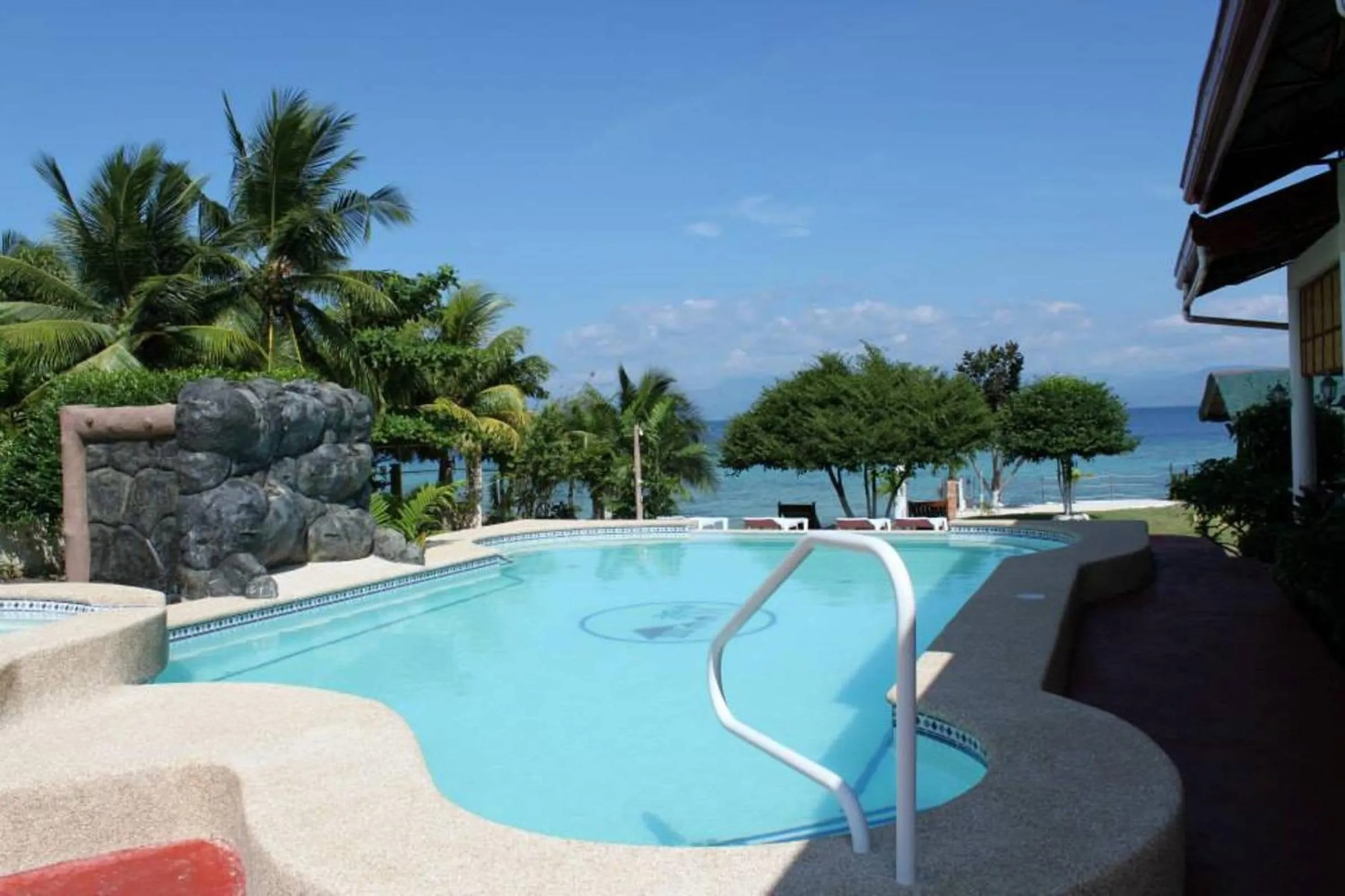 Day in Bonita Oasis Beach Resort