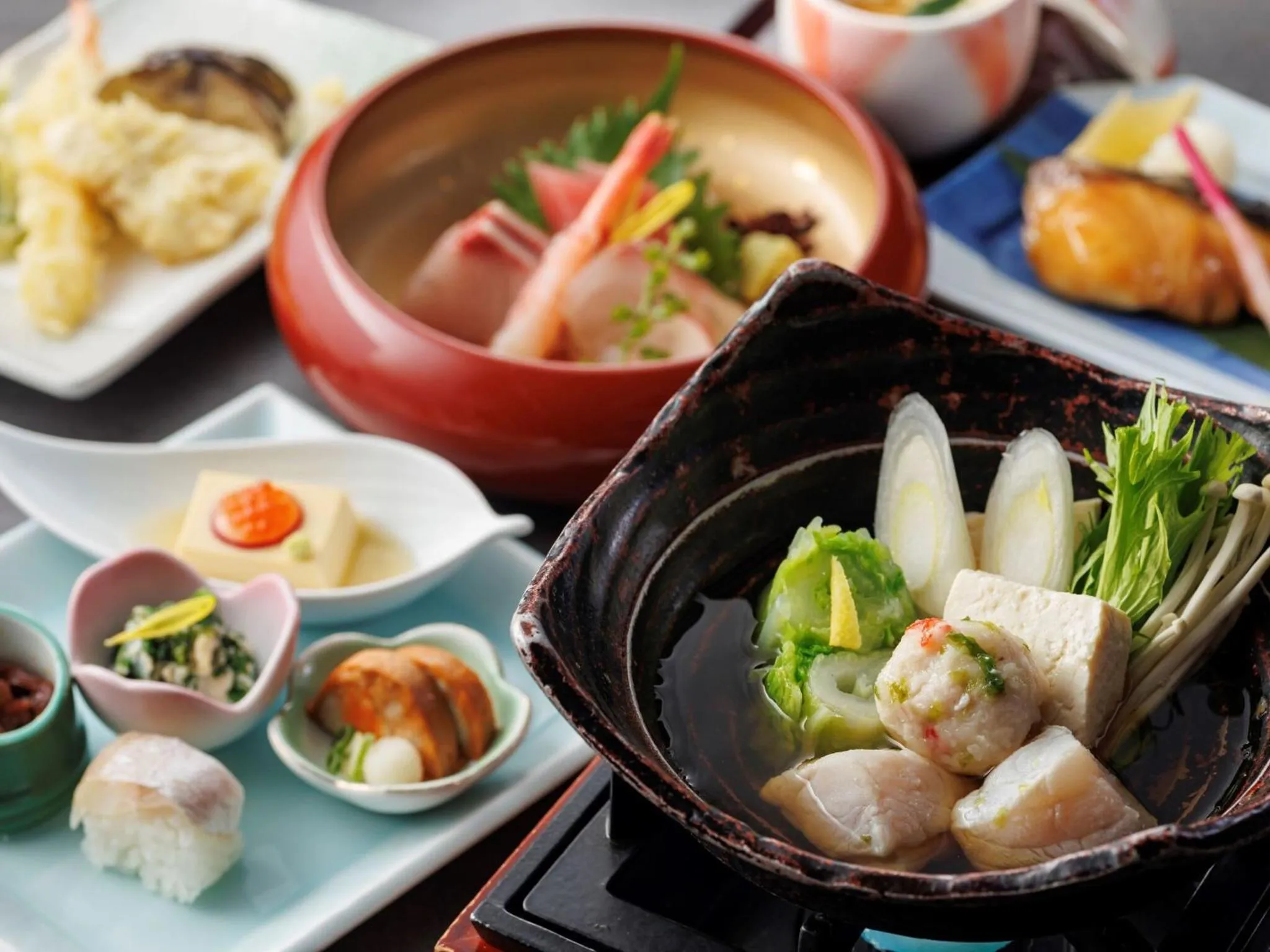 Dinner in Izu-Kogen Wan Wan Paradise Hotel & Cottage