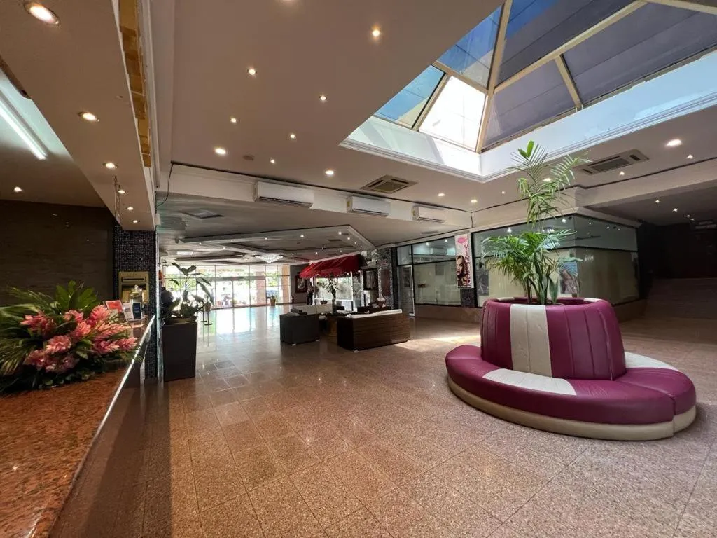 Lobby or reception in Ramada by Wyndham Princess Belize City