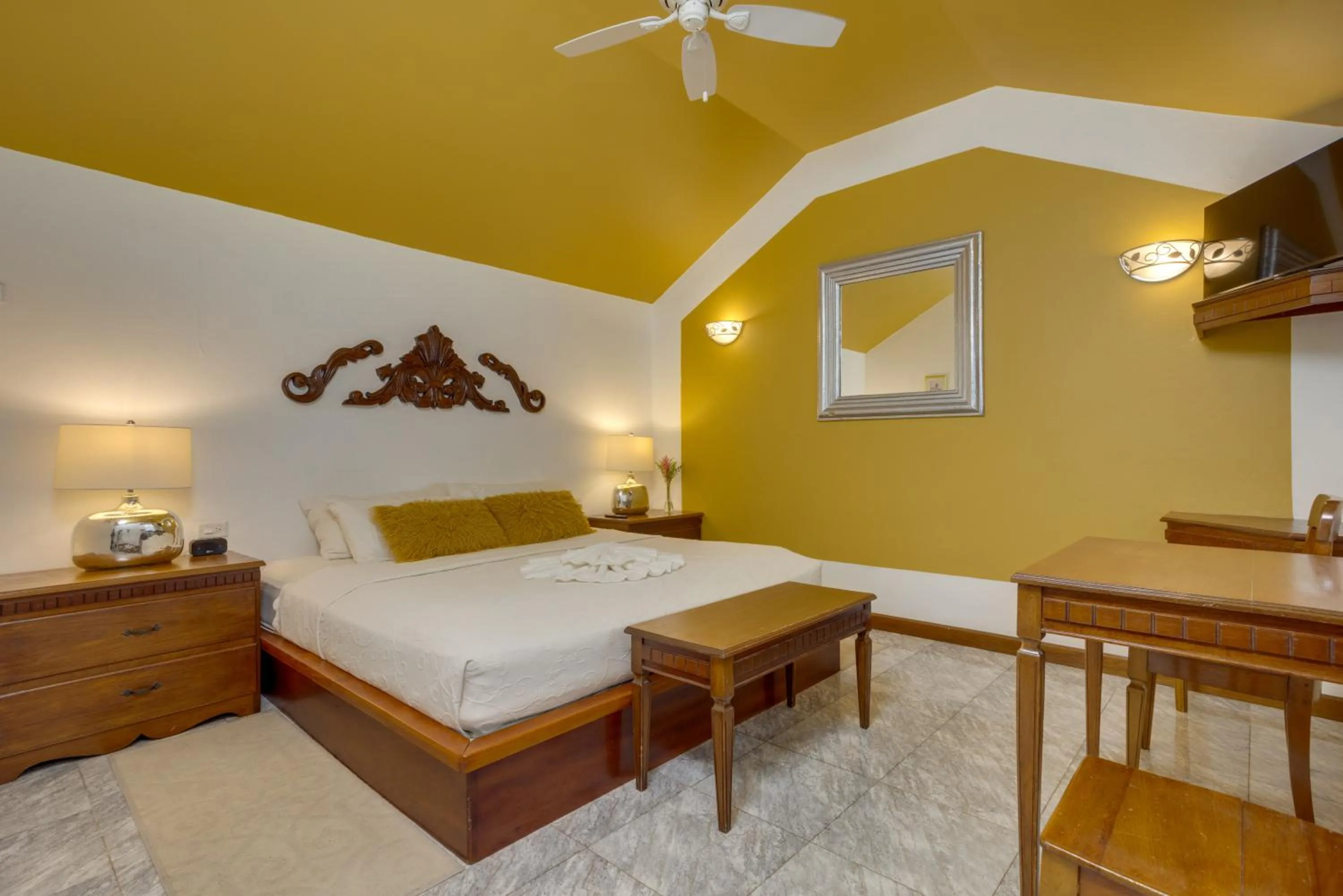 Bedroom, Bed in Villa Boscardi