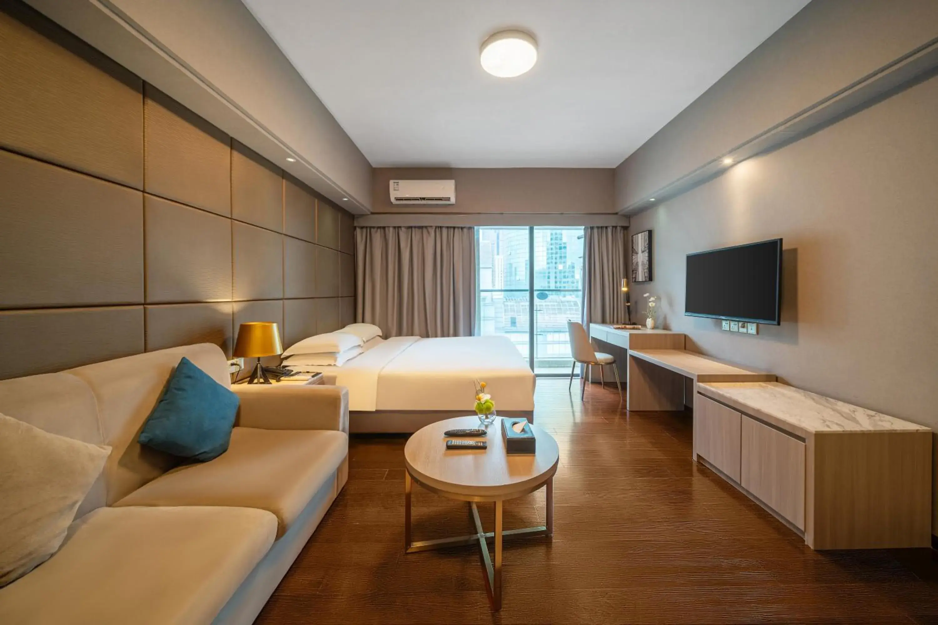 Deluxe Double Room in Foshan Poltton International Serviced Apartment-Canton fair free shuttle bus Deluxe Double Room in Foshan Poltton International Serviced Apartment-Canton fair free shuttle bus