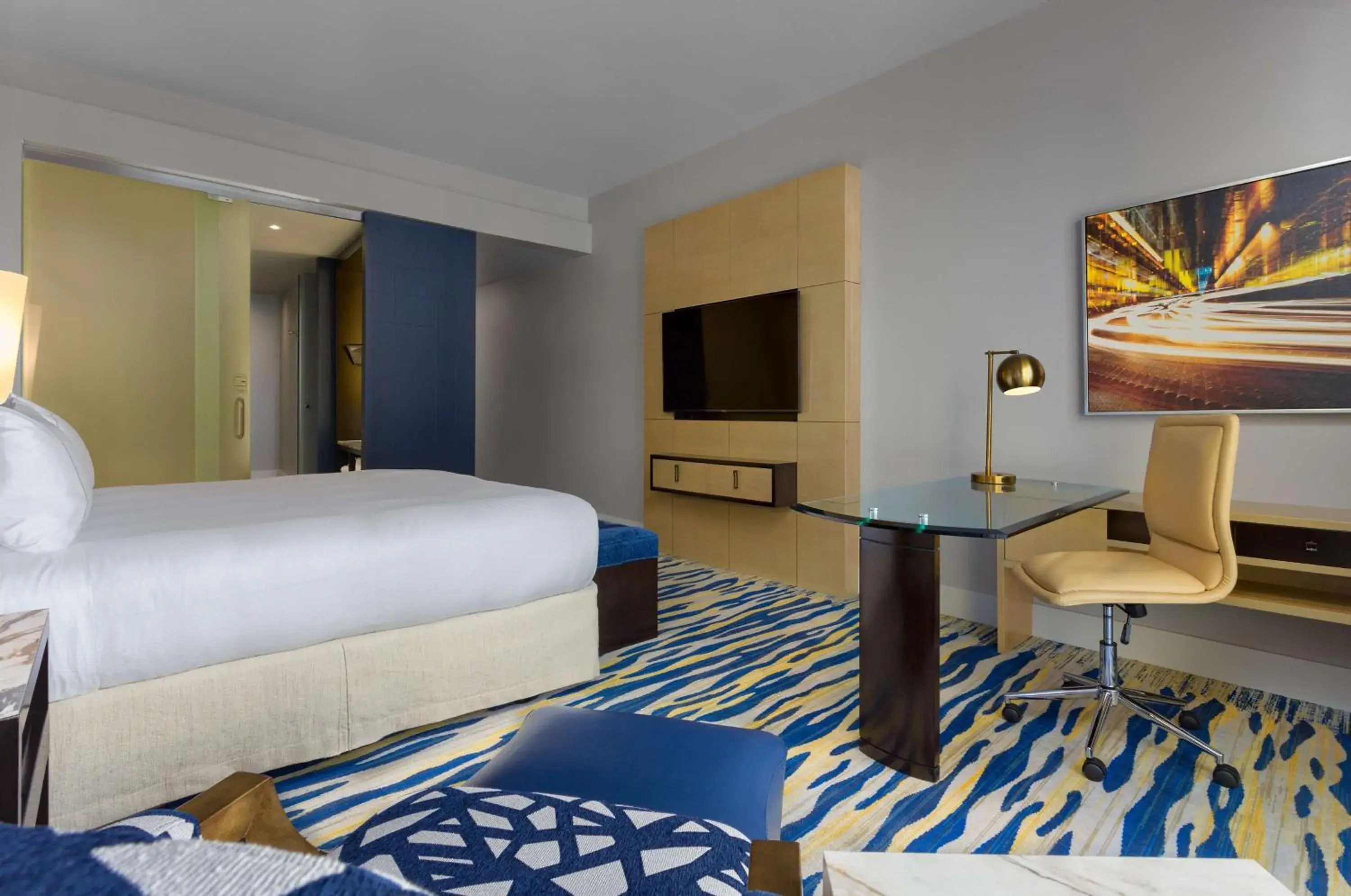 Deluxe King Room with City View in Hilton Panama Deluxe King Room with City View in Hilton Panama