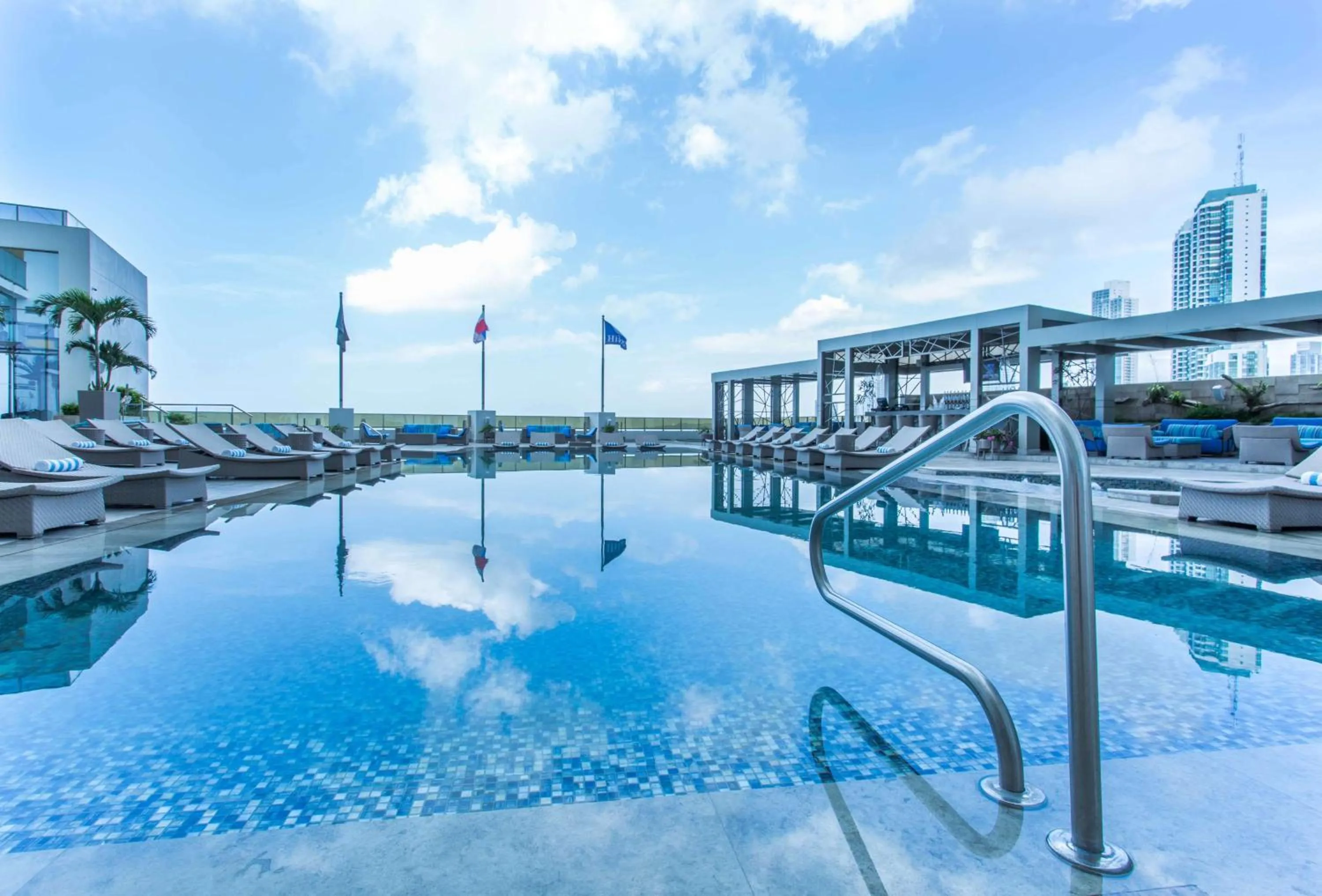 Pool view in Hilton Panama