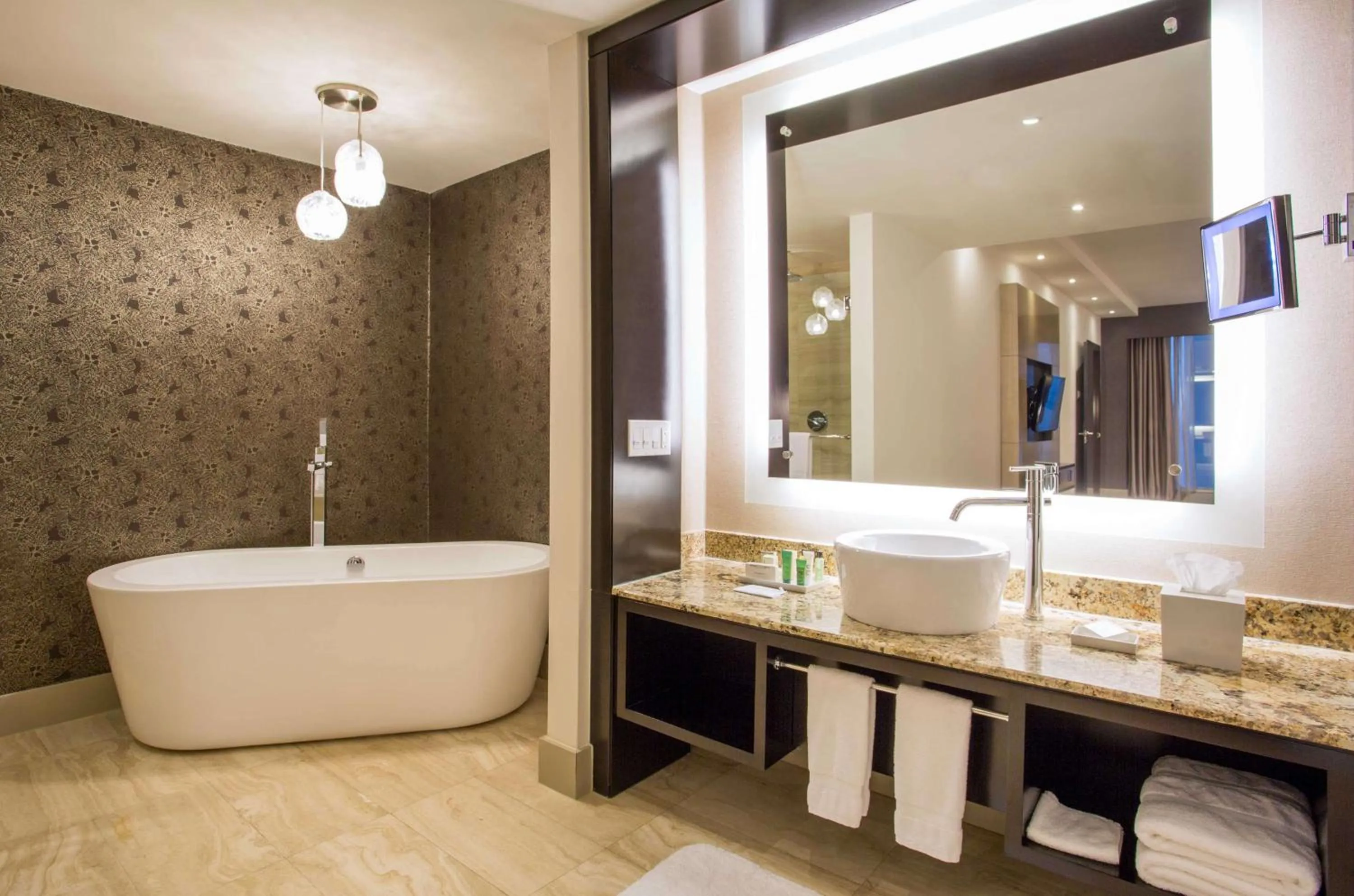 Bathroom in Hilton Panama