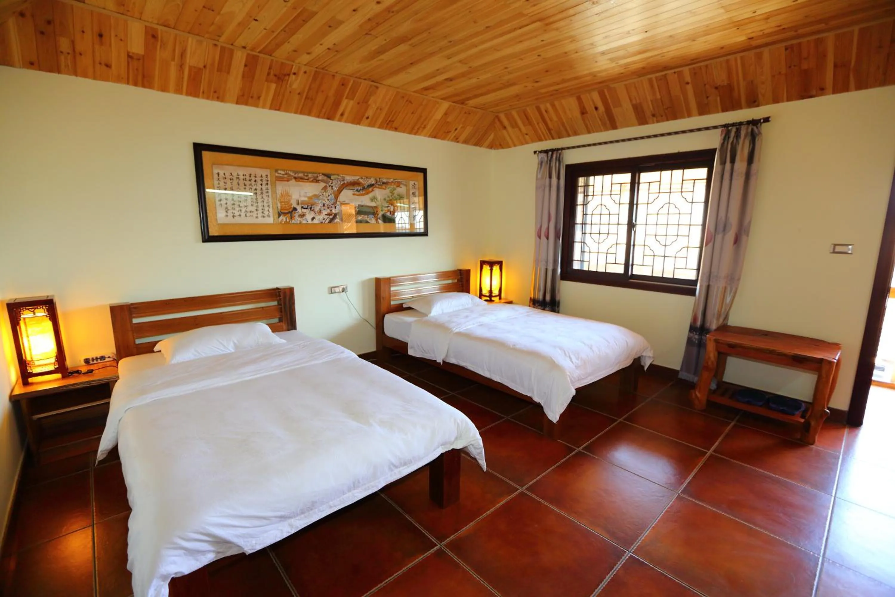 Photo of the whole room, Bed in Longji Holiday Hotel