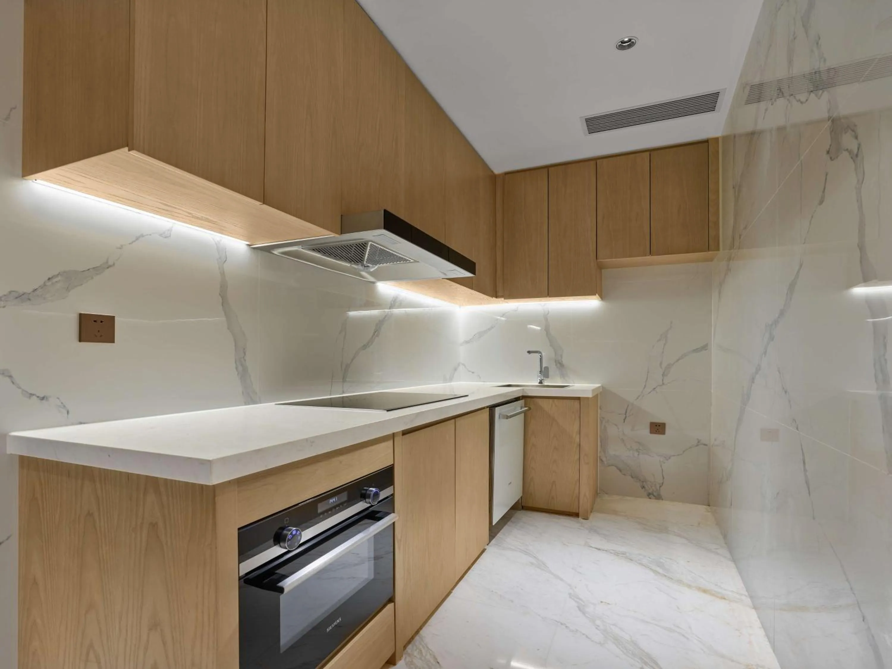 Kitchen or kitchenette in Doubletree By Hilton Nanning Wuxiang