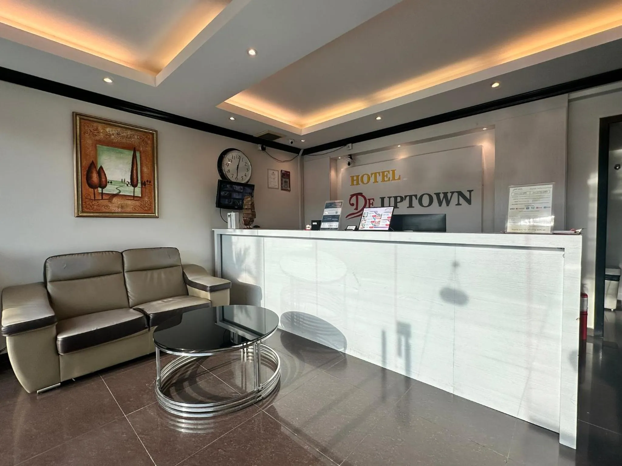 Lobby or reception in De UPTOWN Hotel @ Damansara Uptown