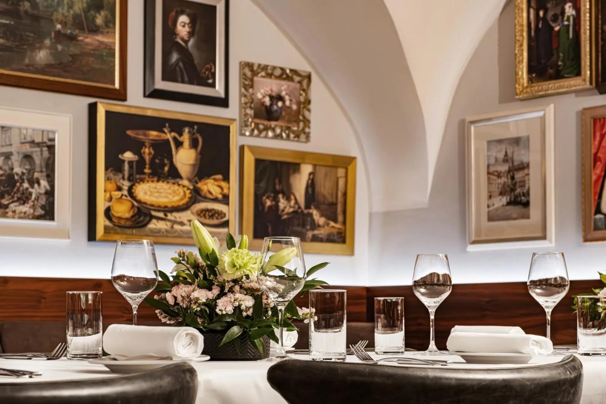 Restaurant/places to eat in Mandarin Oriental, Prague