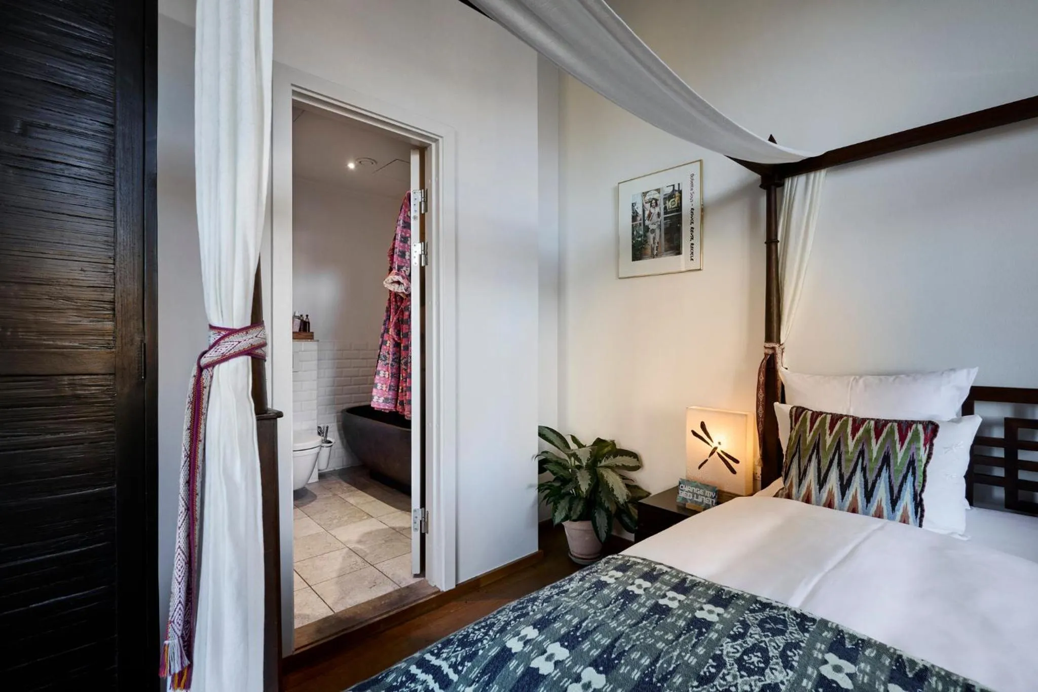 Bedroom, Bed in Babette Guldsmeden