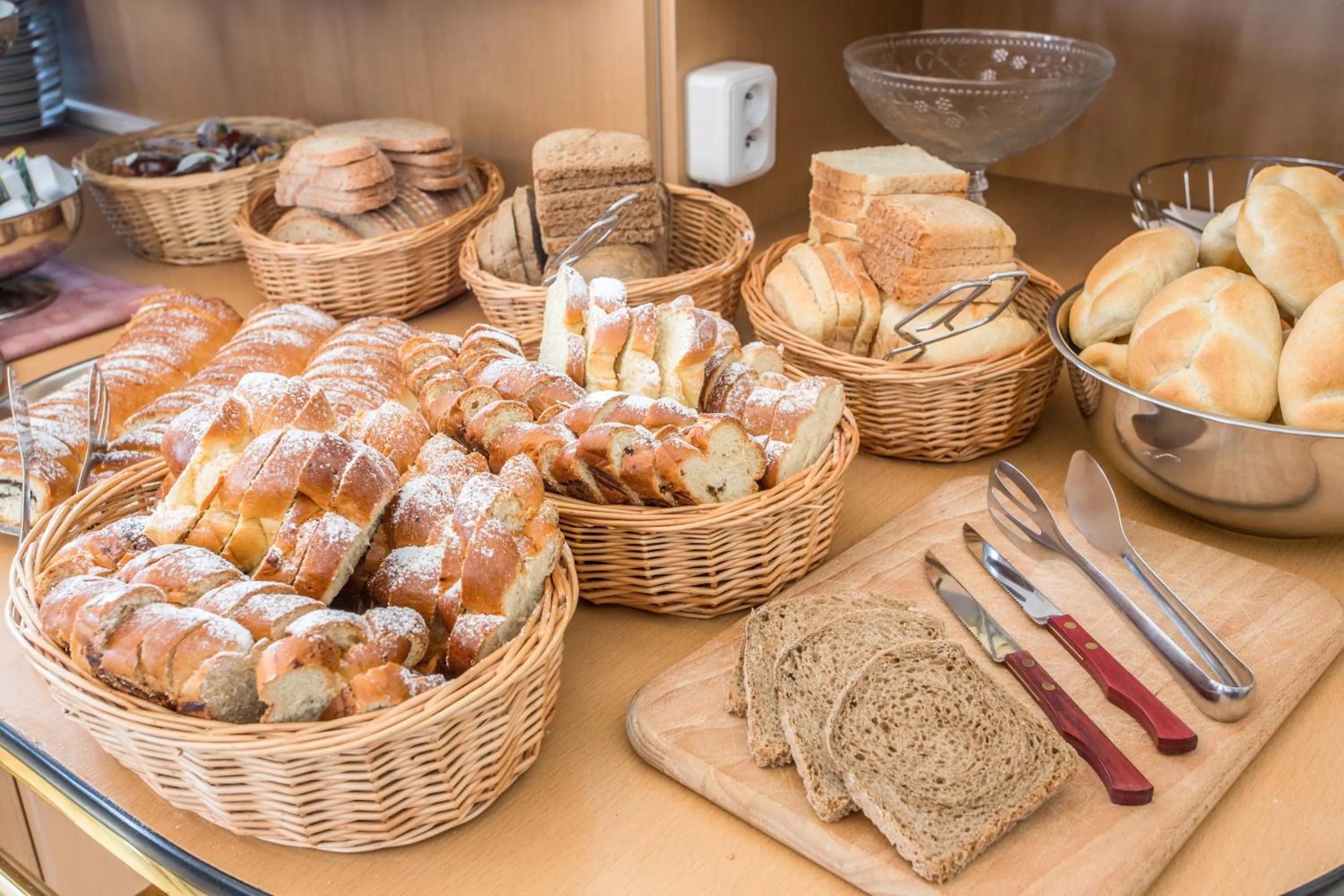 Food and drinks in City-Inn