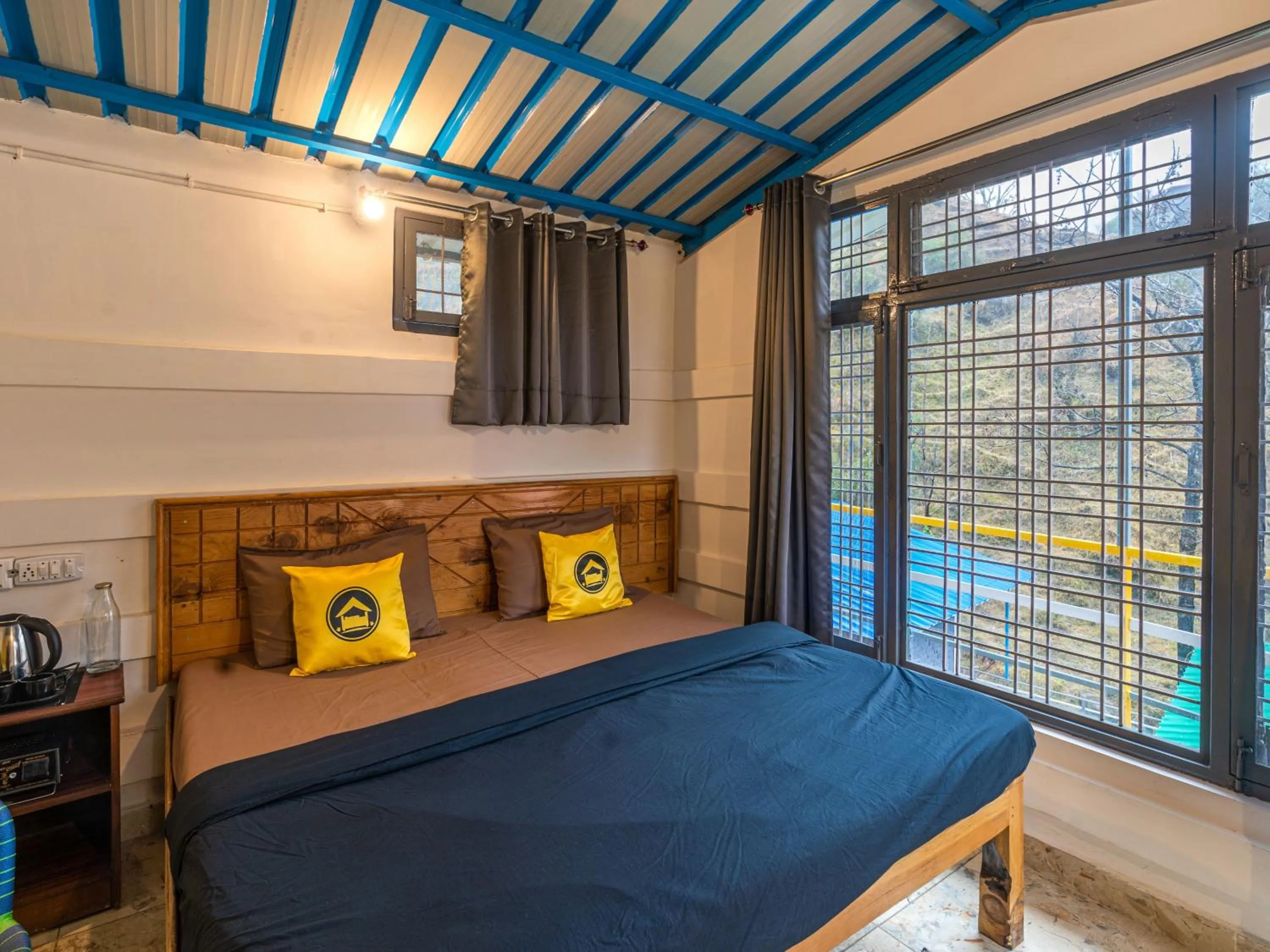 Bed in The Hosteller Mussoorie By the Streamside, Kempty