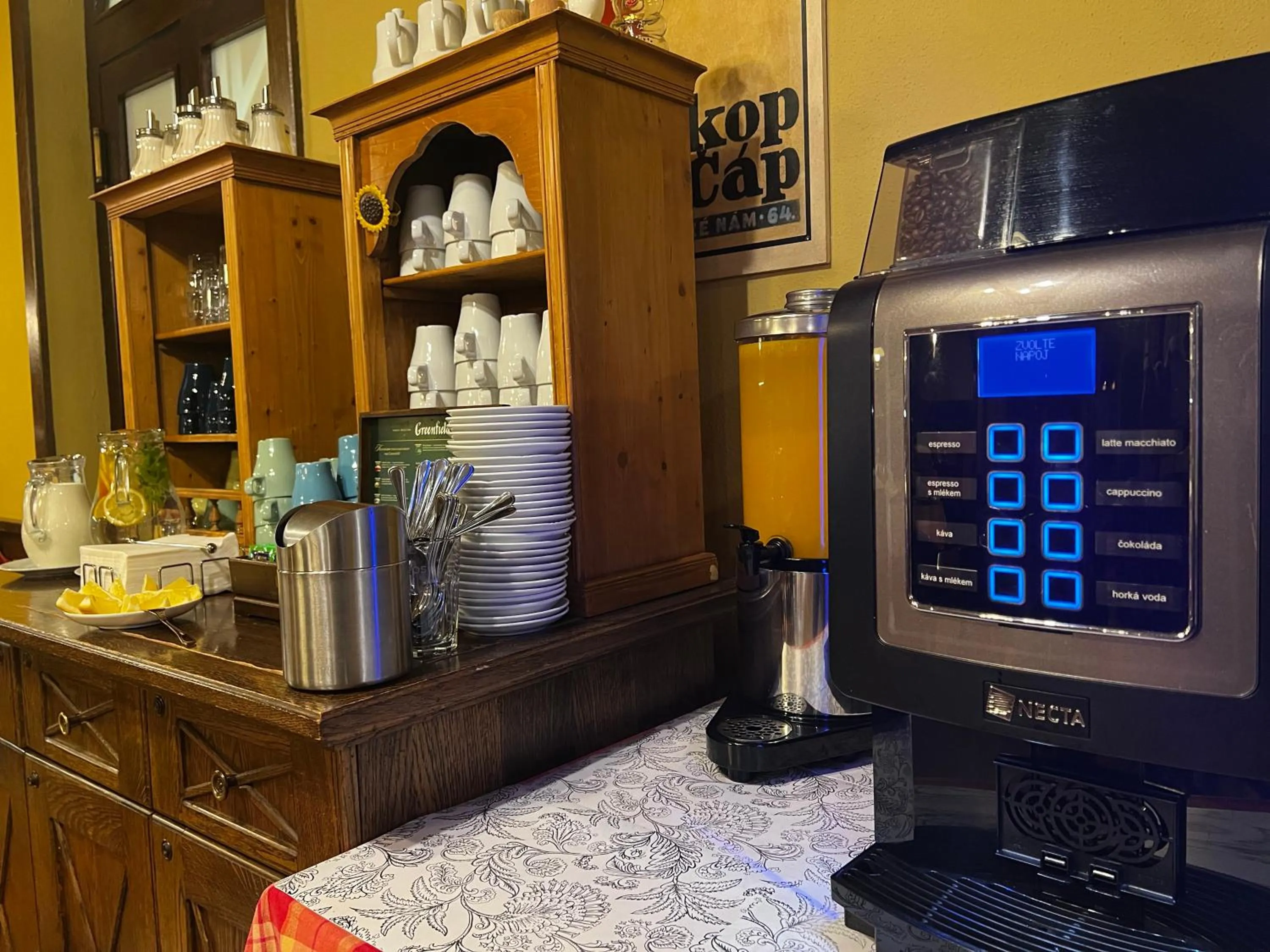 Buffet breakfast in Alpský Hotel