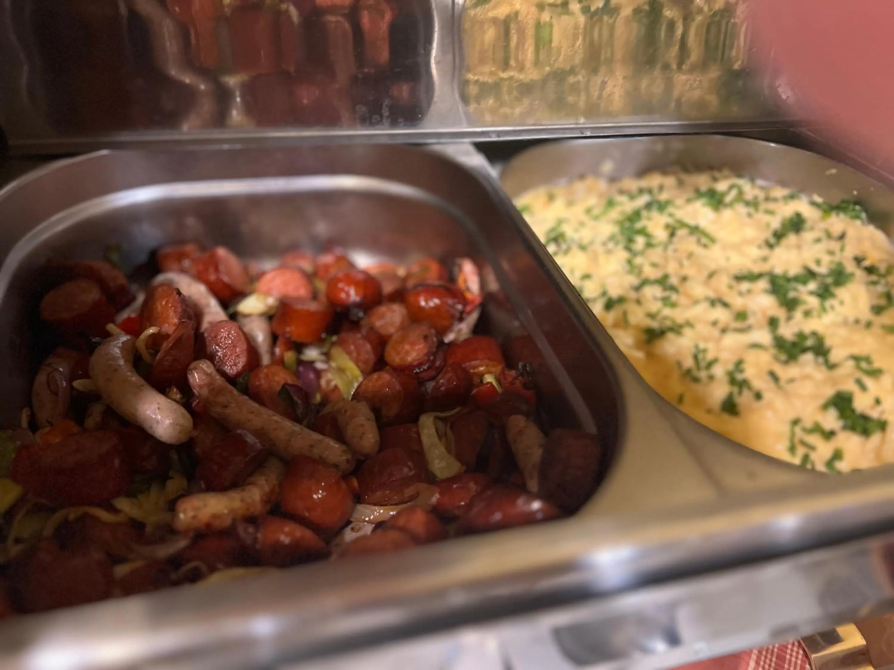 Buffet breakfast in Alpský Hotel