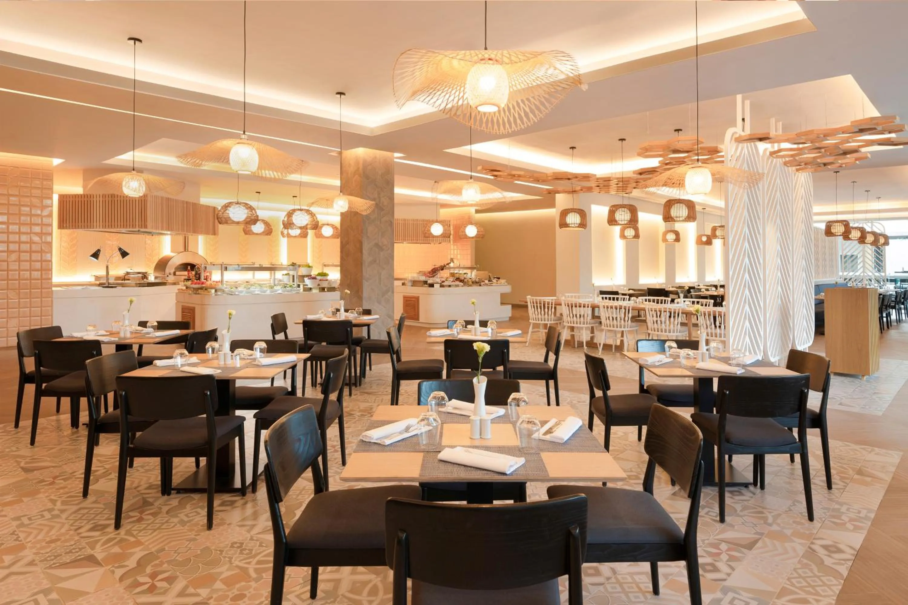 Restaurant/places to eat in Temptation Grand Miches Resort - All Inclusive - Couples Only