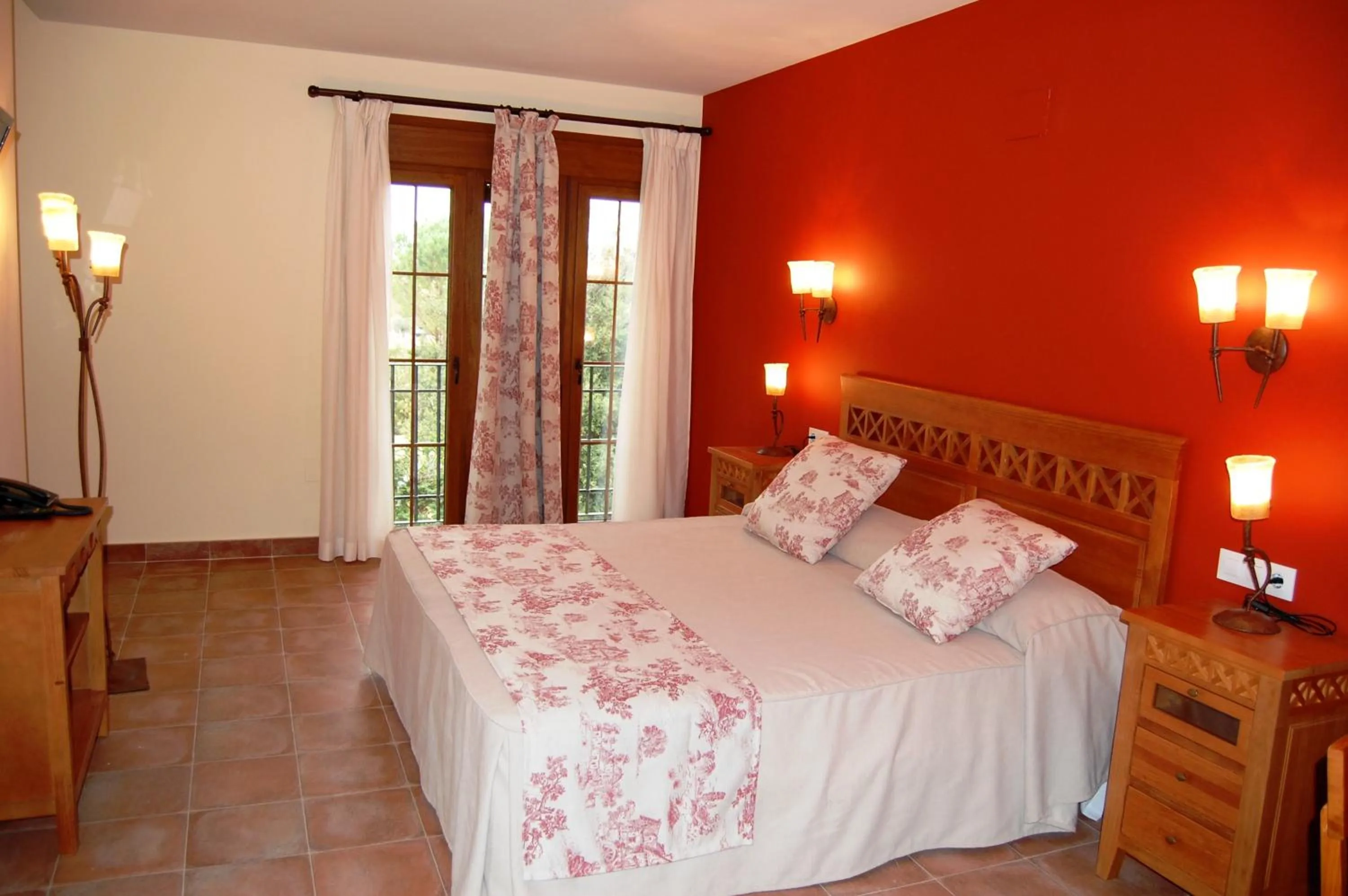 Photo of the whole room, Bed in Hotel El Cortijo de Daimiel