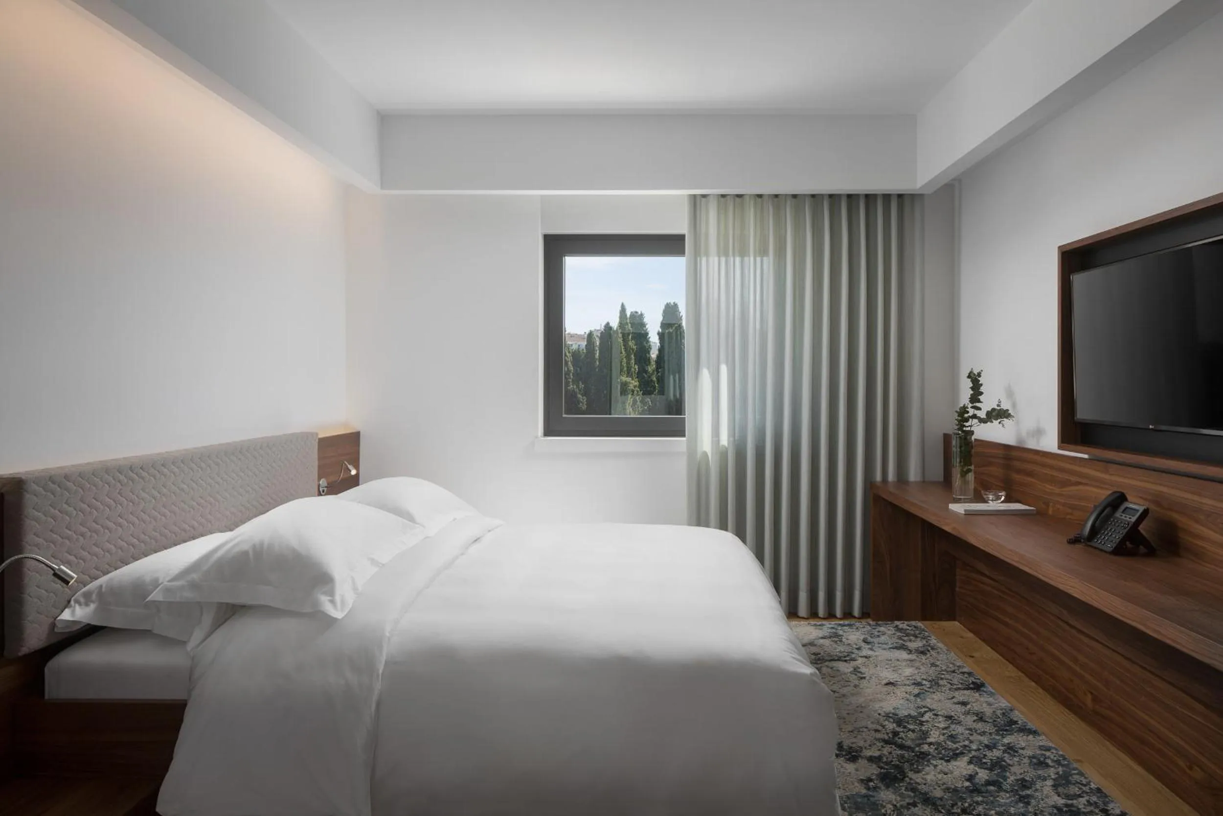 Bed in Hotel Milan