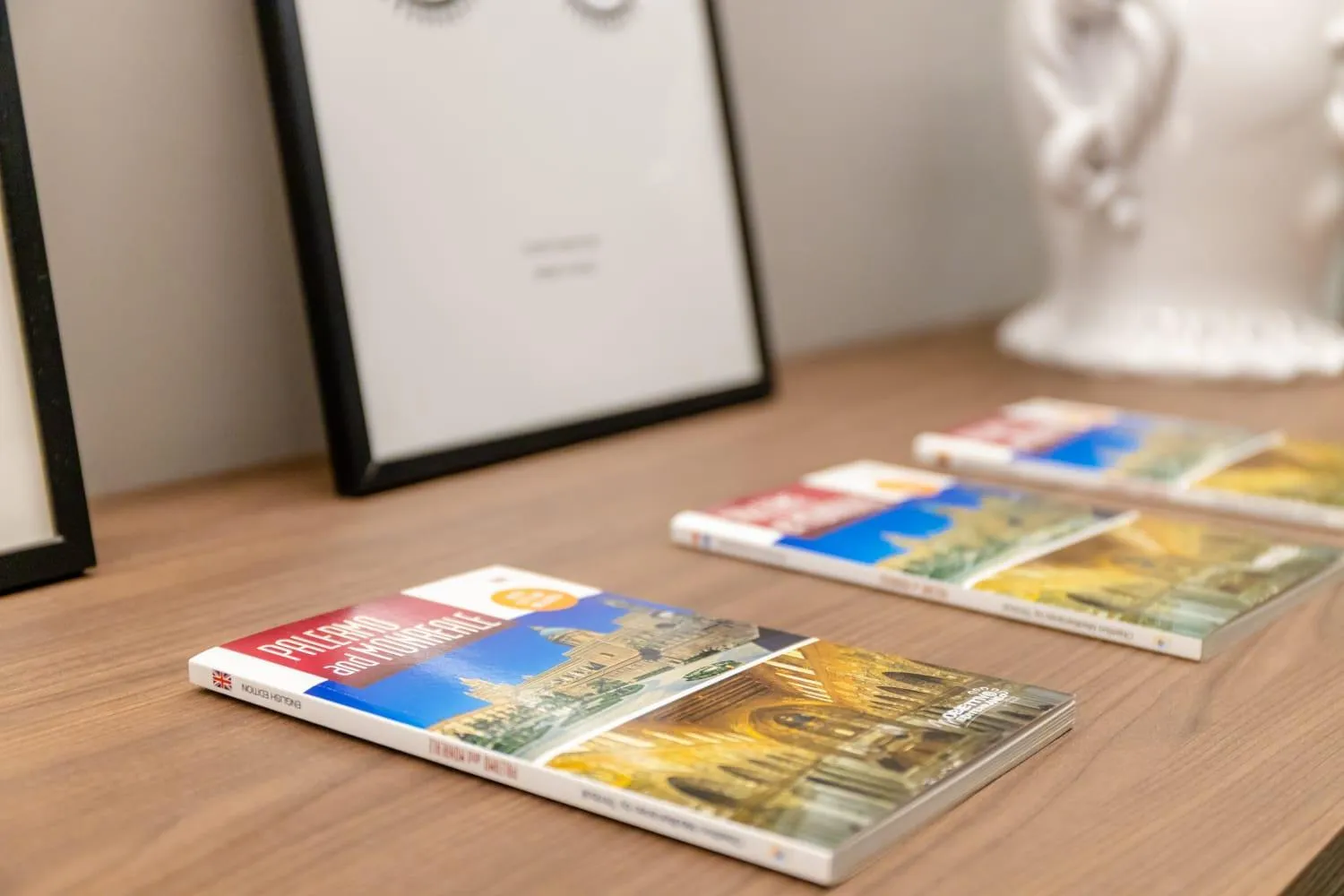 Business facilities in Granatelli Rooms