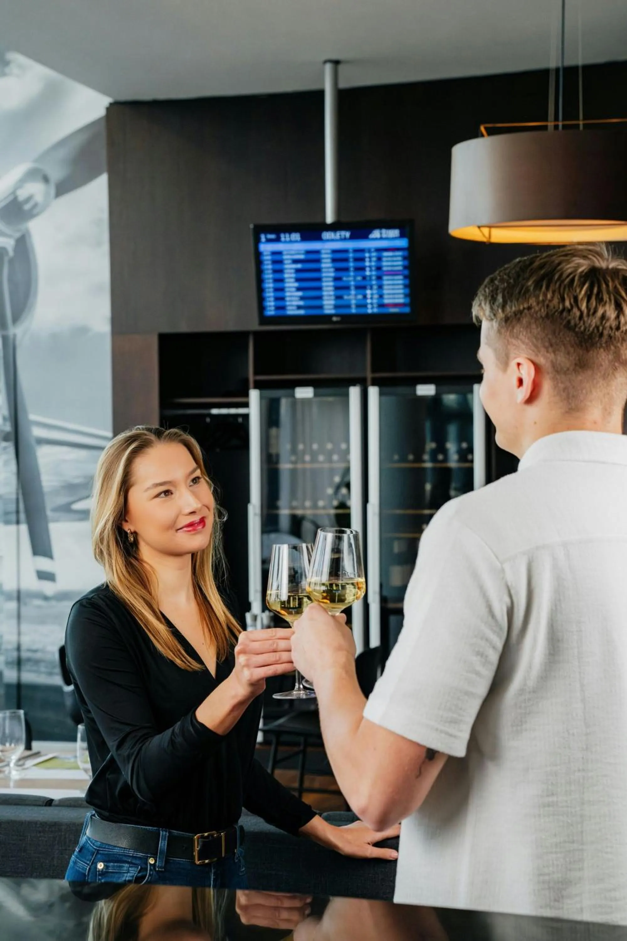 Lounge or bar in Courtyard by Marriott Prague Airport