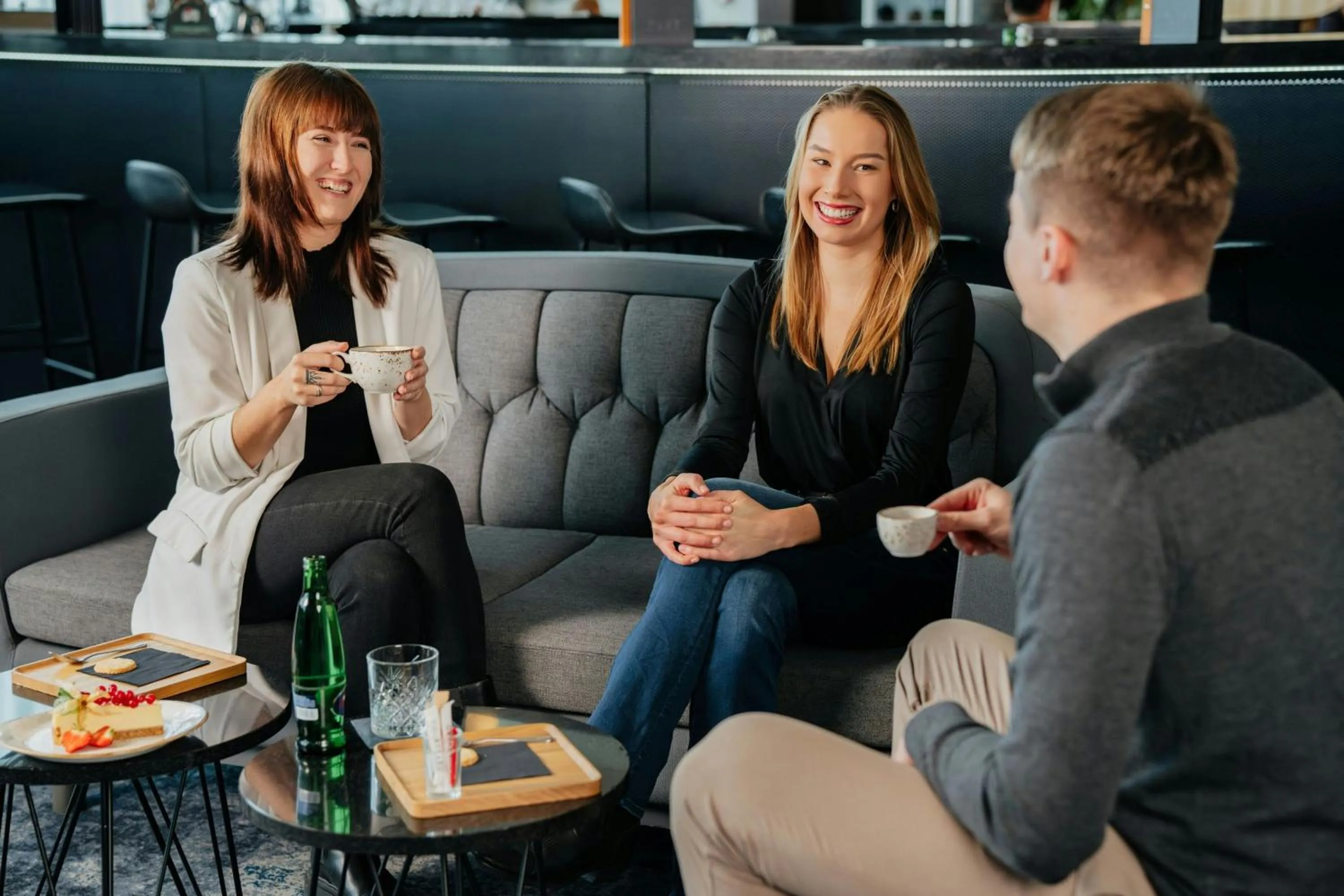 Lounge or bar in Courtyard by Marriott Prague Airport