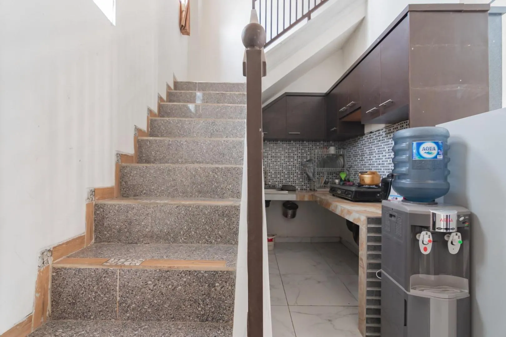 Kitchen or kitchenette in Small Homestay Syariah Sikembar Ciwidey Mitra RedDoorz