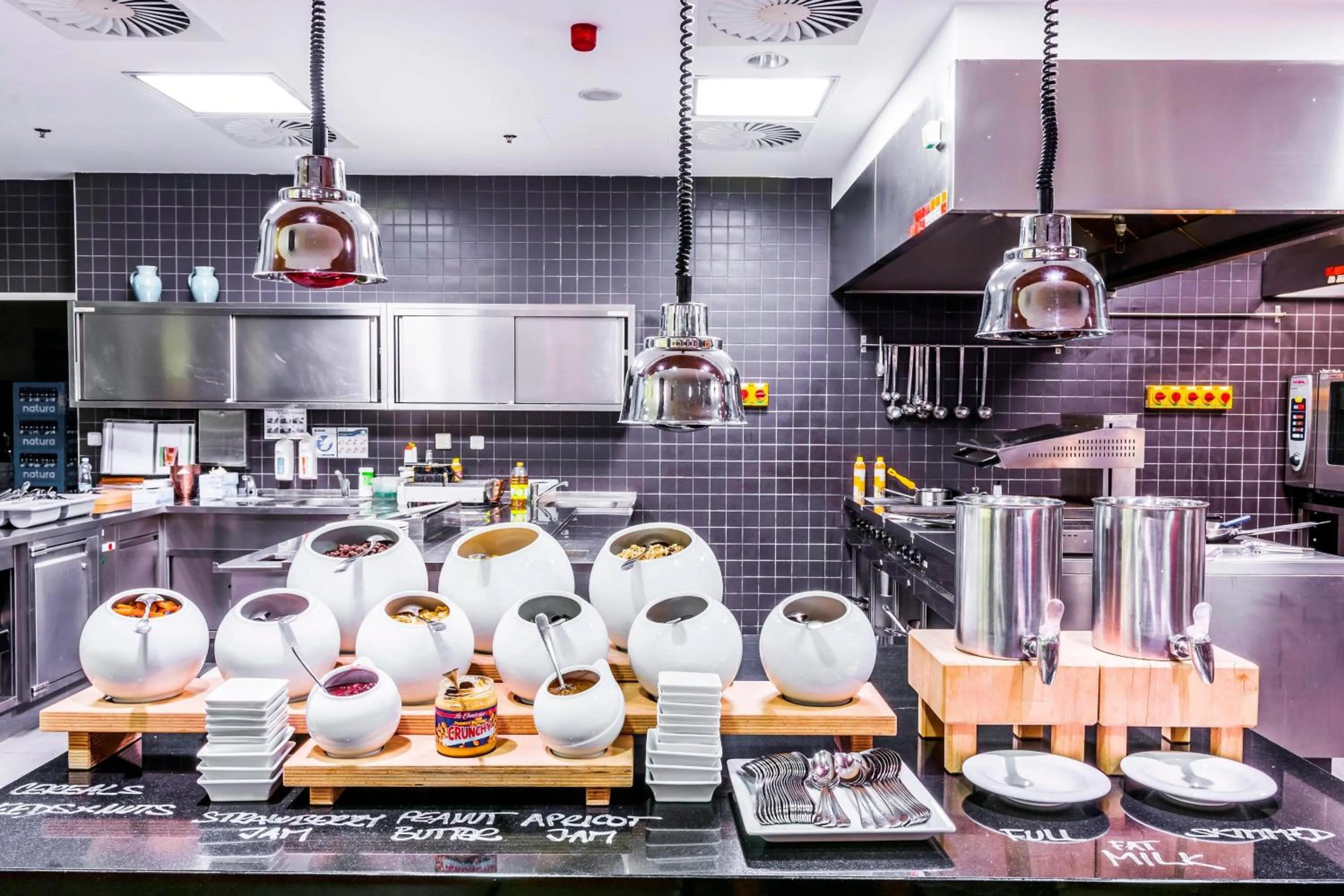 Breakfast in Courtyard by Marriott Pilsen