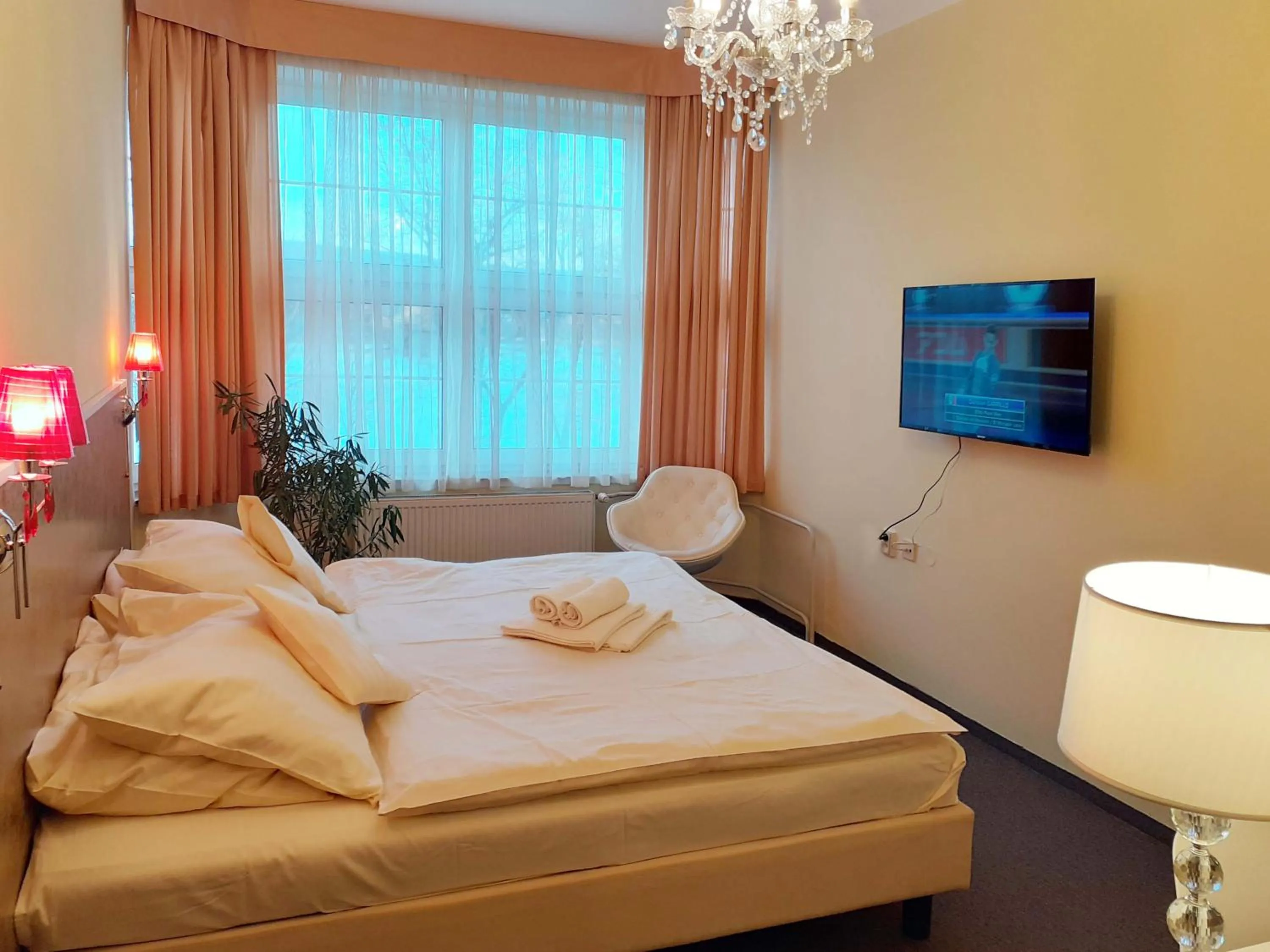 Bedroom, Bed in Hotel Casanova