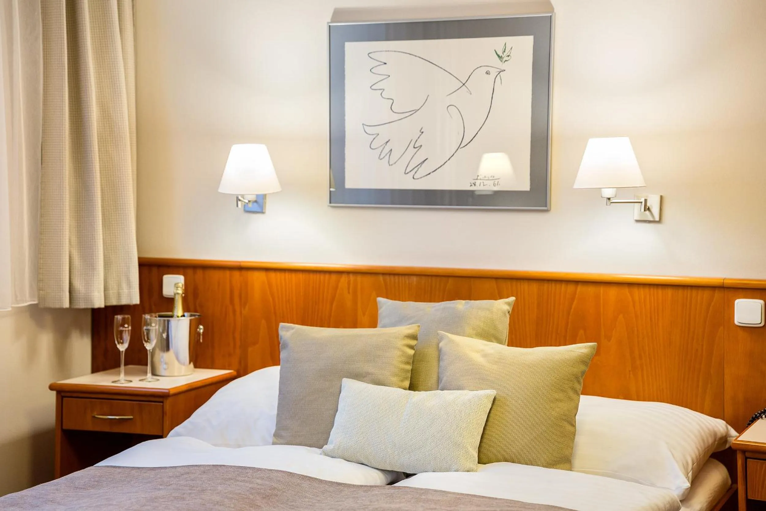 Bedroom, Bed in Hotel Sněžka