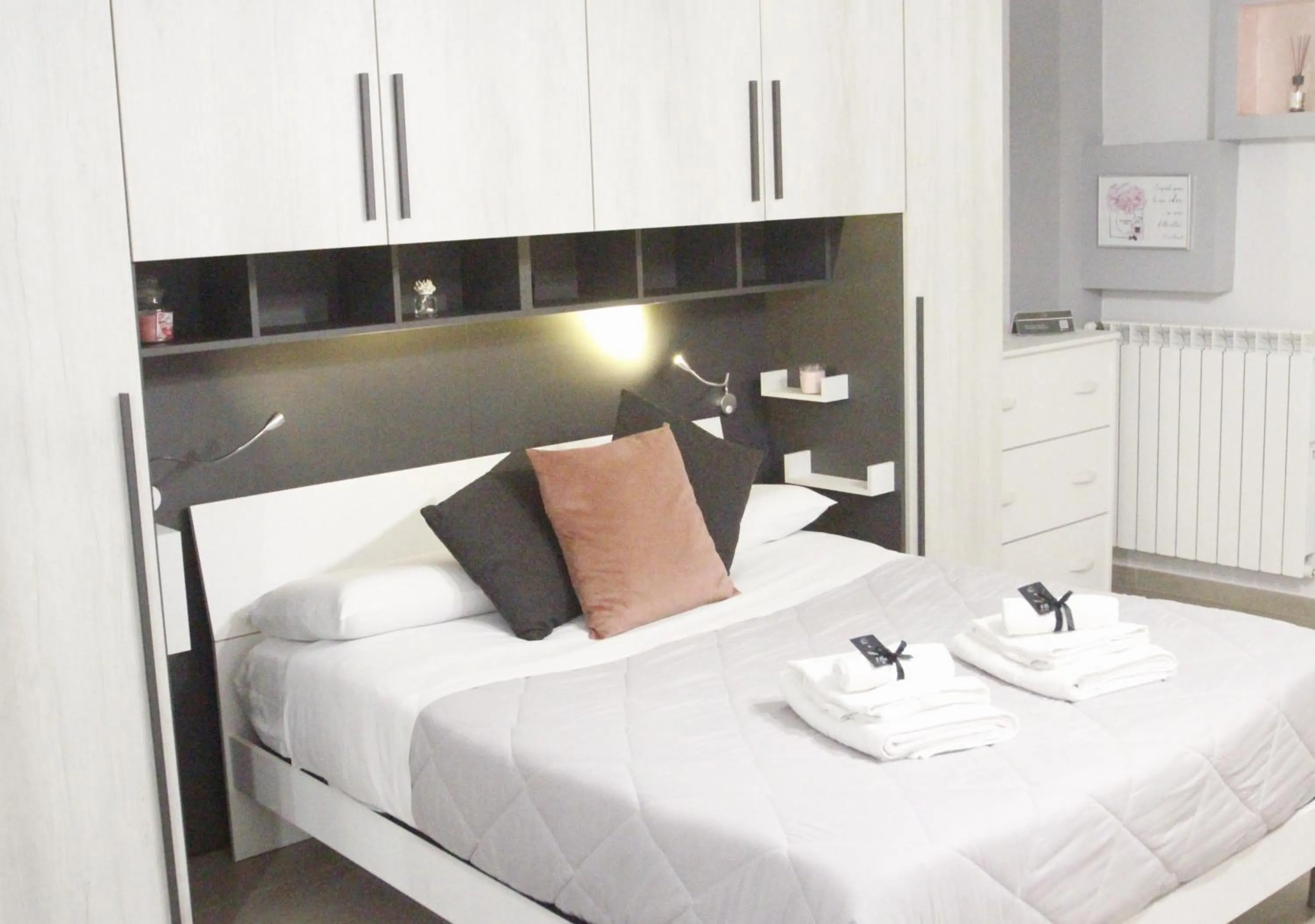 Bedroom, Bed in B&B Elles con parcheggio interno