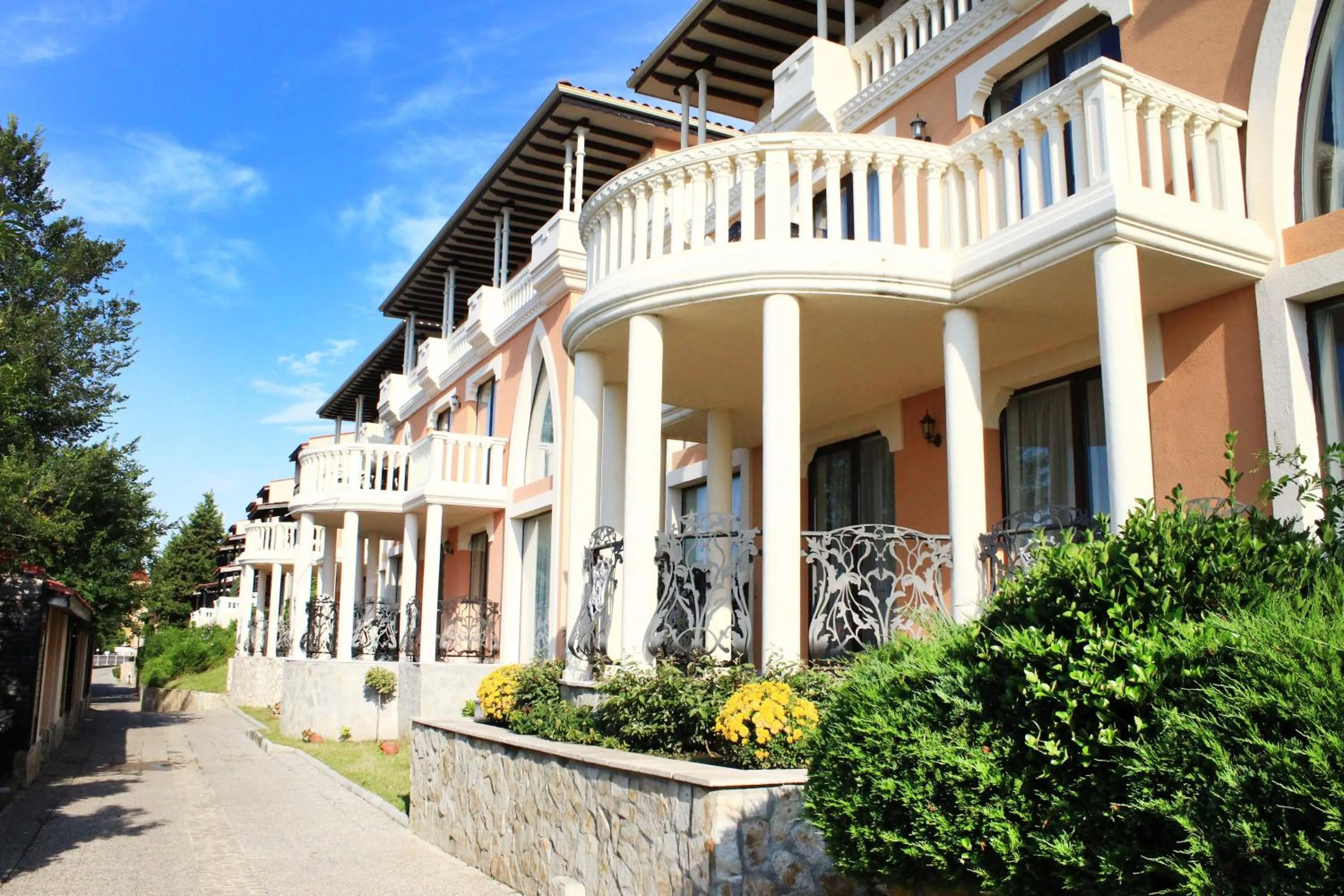 Property building in Villas Elenite Premium