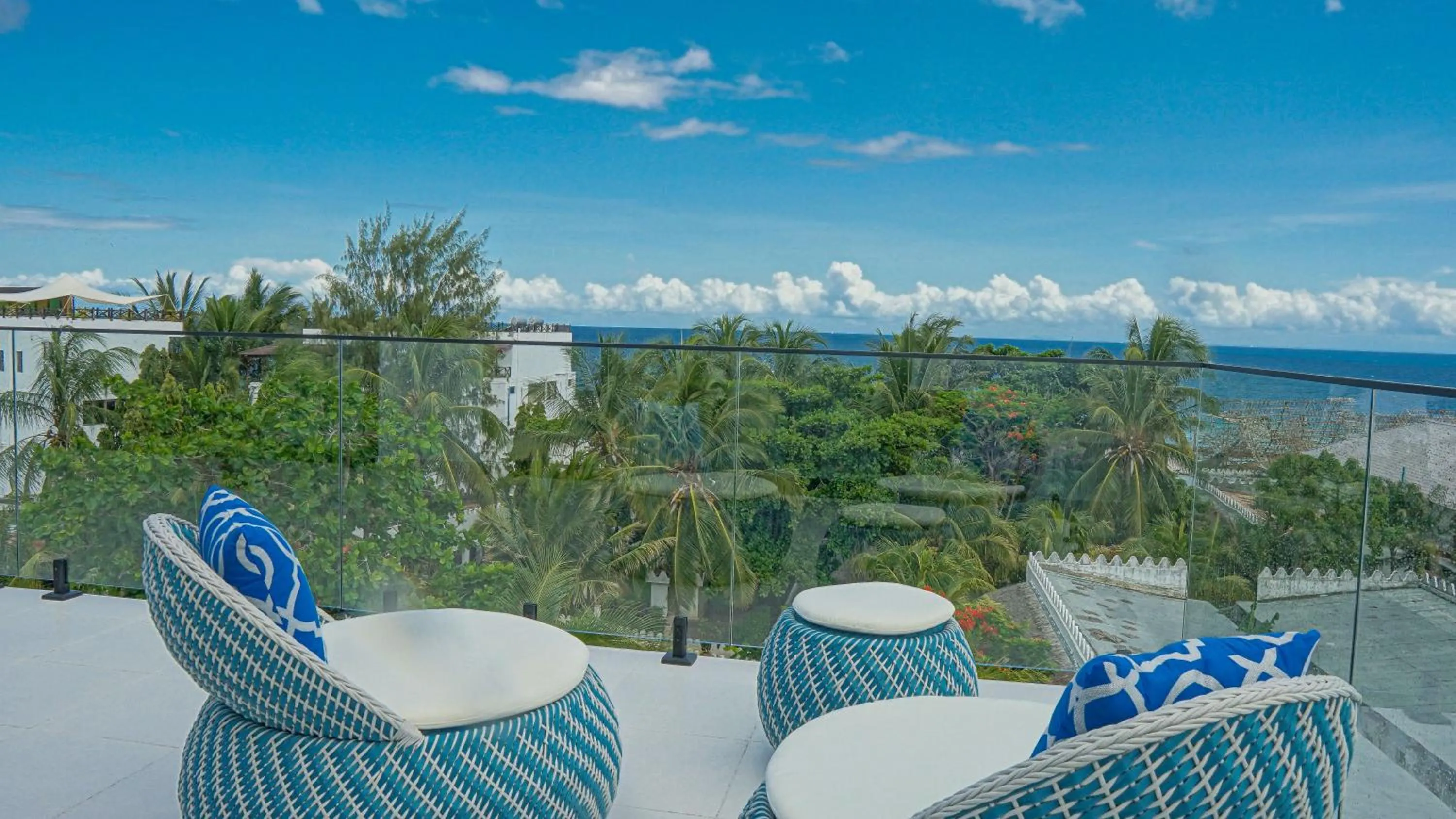 Sea view in Z Hotel & Z2 Hotel