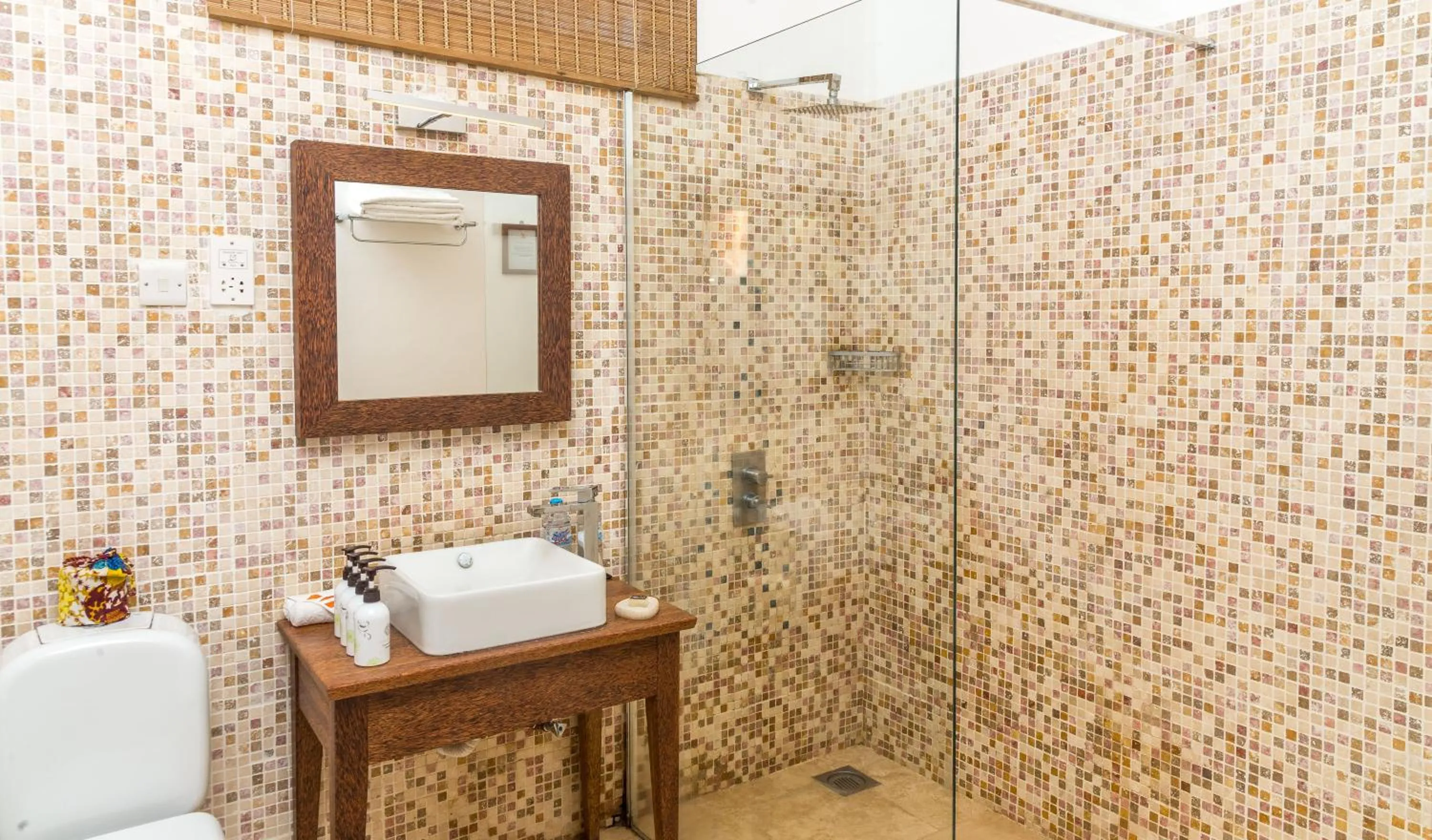 Shower in Z Hotel & Z2 Hotel