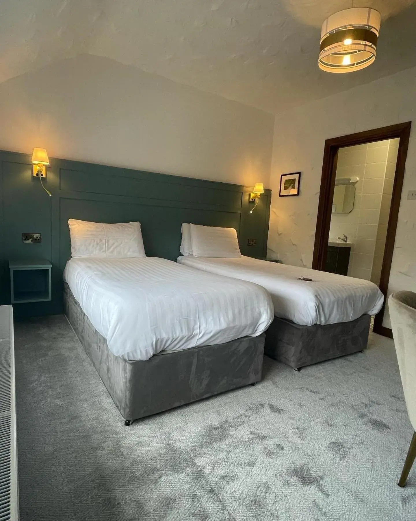 Twin Room in Ryan's River Lodge B&B Twin Room in Ryan's River Lodge B&B