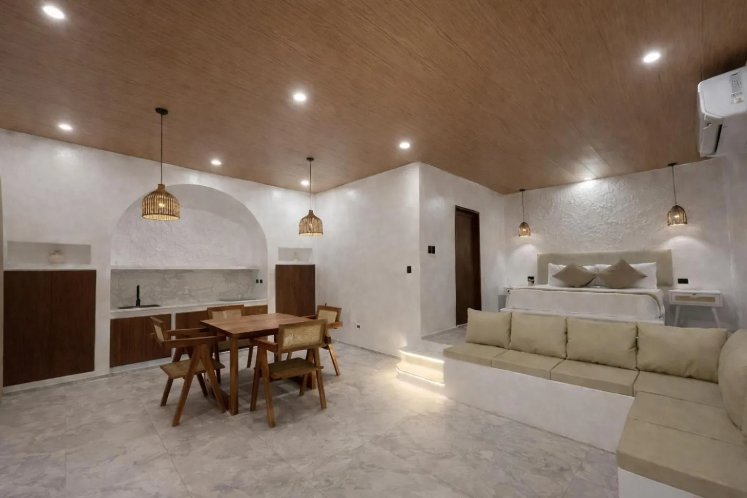 Pineale Villas, Resort and Spa