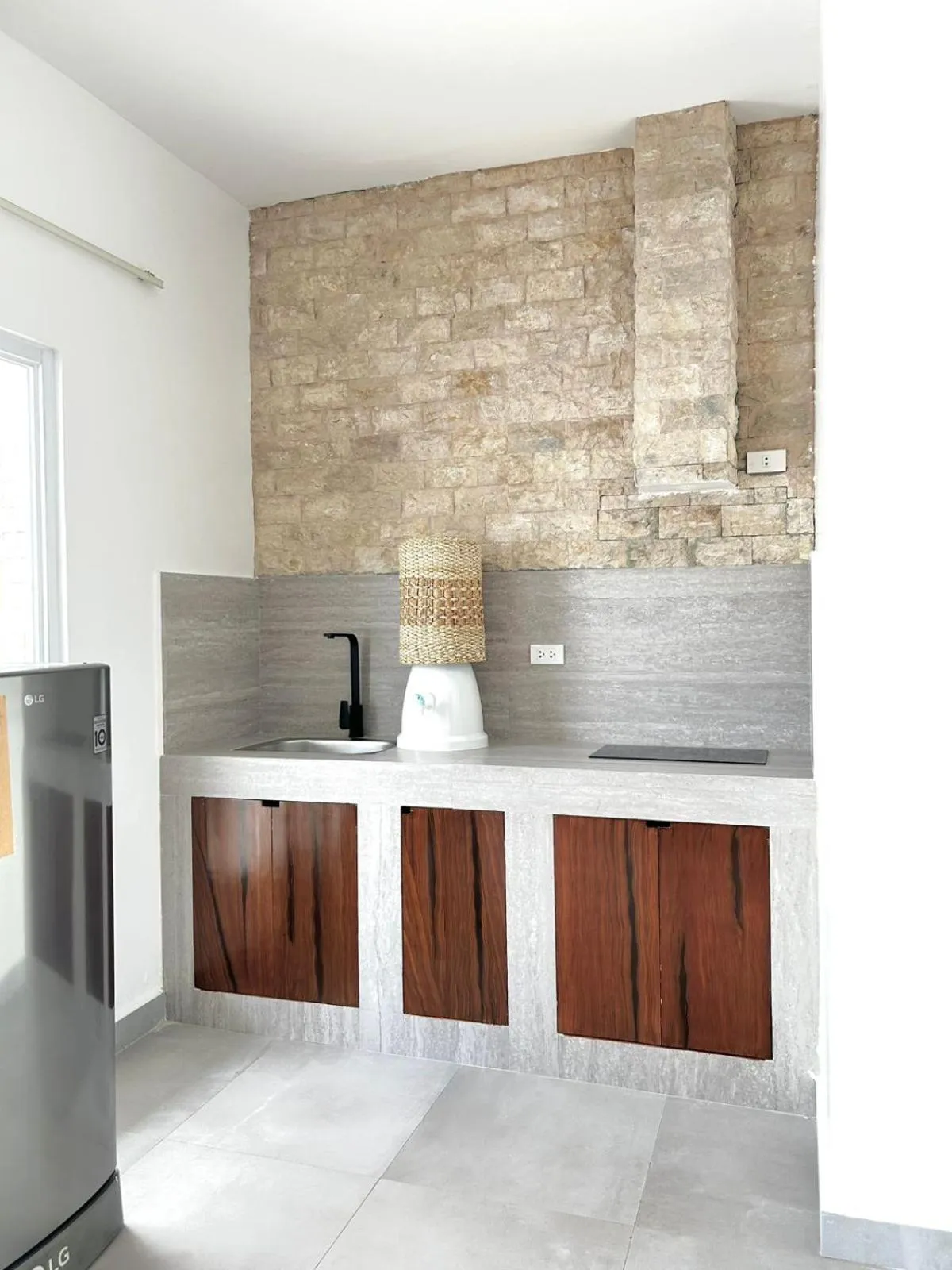 Kitchen or kitchenette in Pineale Villas, Resort and Spa