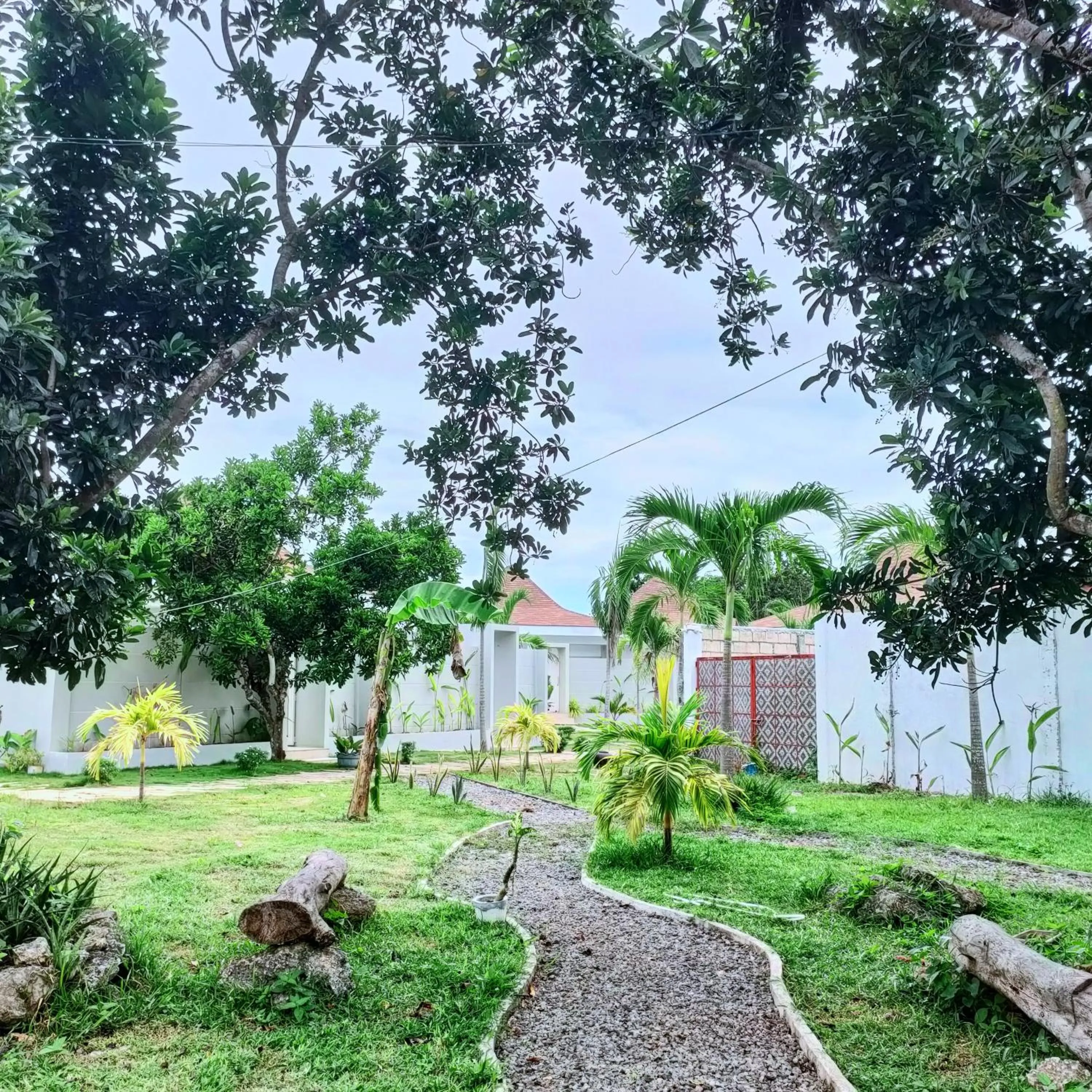 Garden in Pineale Villas, Resort and Spa