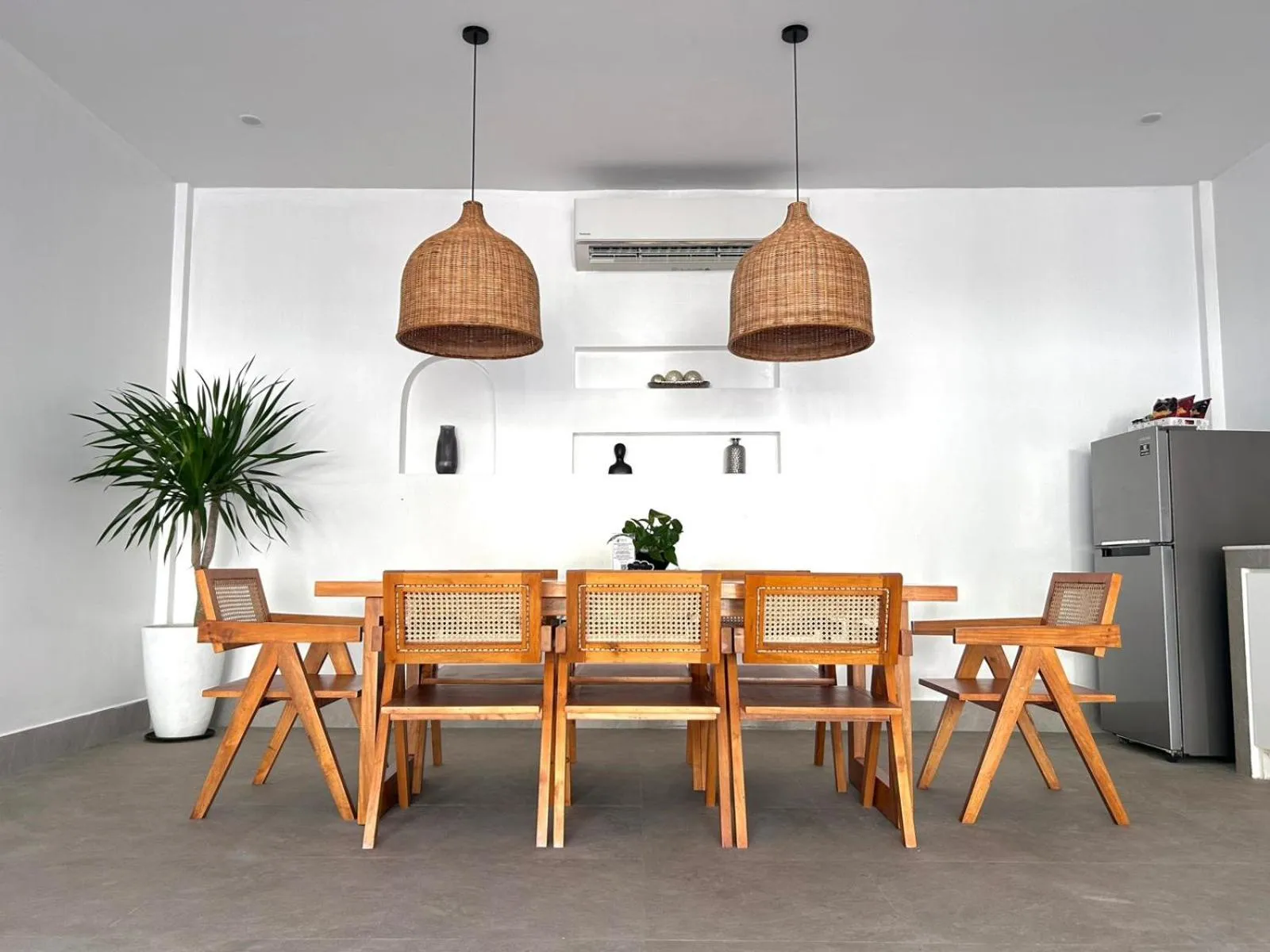 Dining area in Pineale Villas, Resort and Spa
