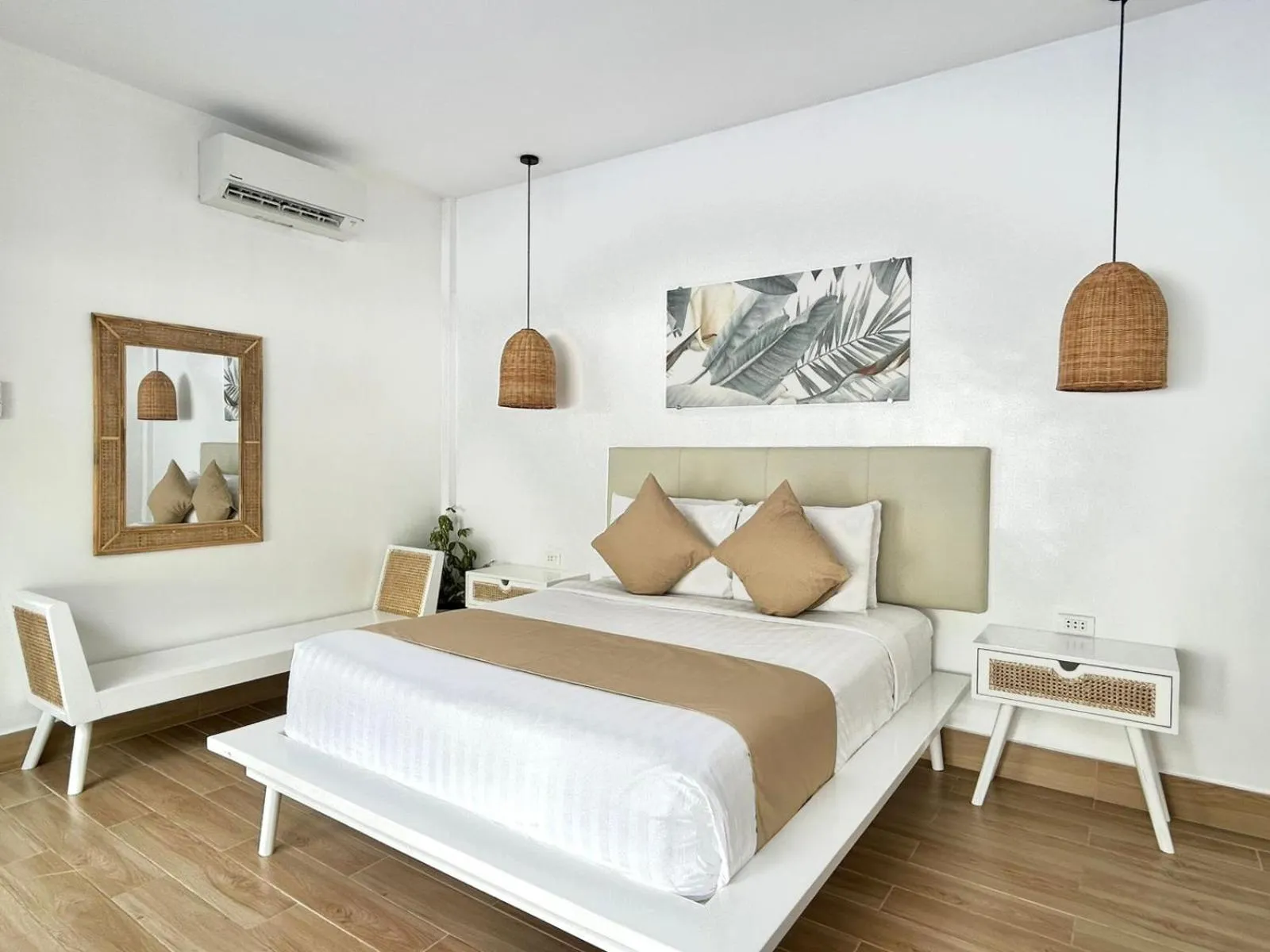 Bedroom, Bed in Pineale Villas, Resort and Spa