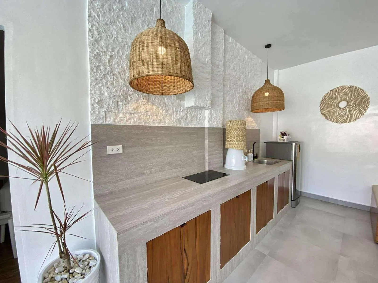 Pineale Villas, Resort and Spa