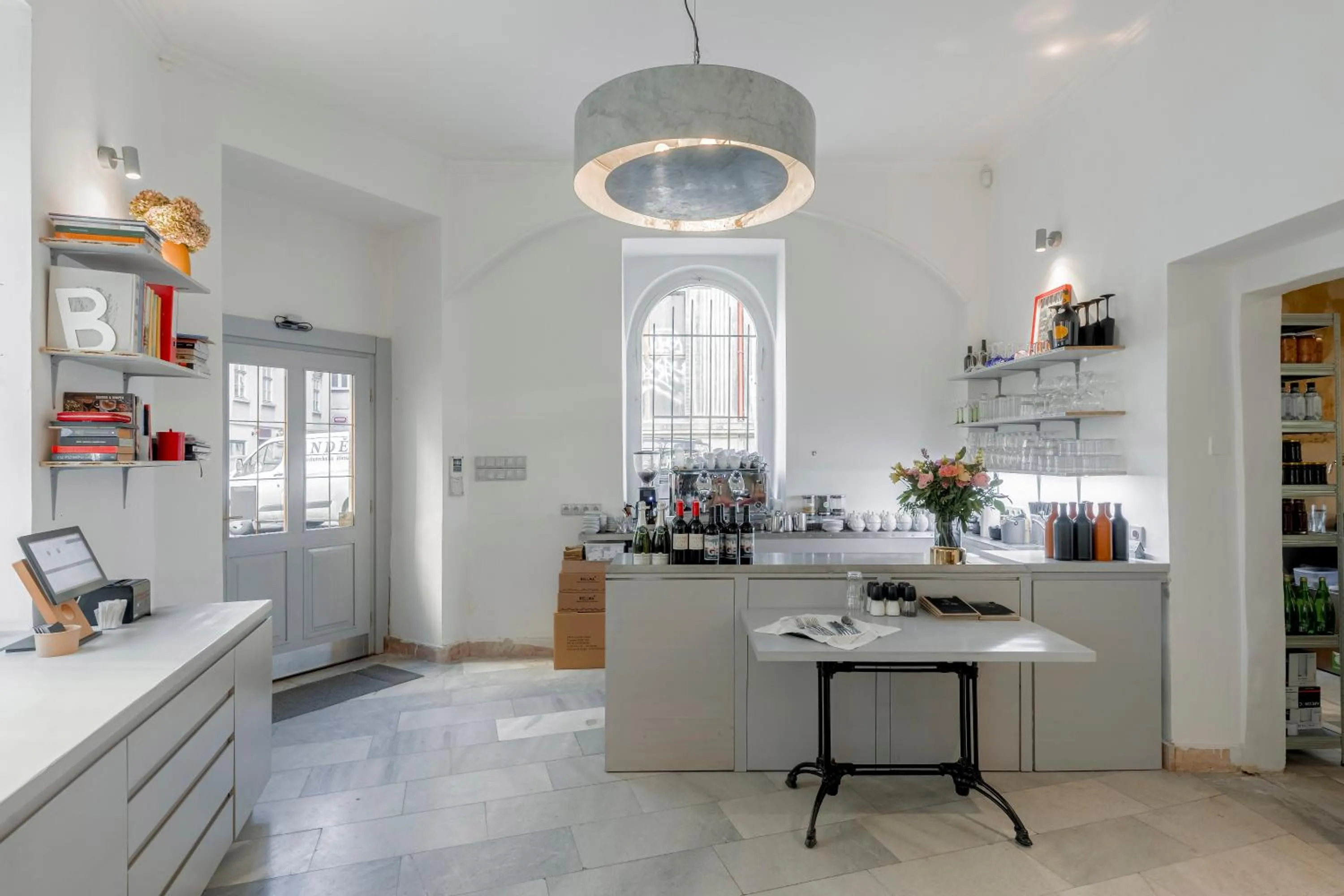 Restaurant/places to eat in Koruna Hotel