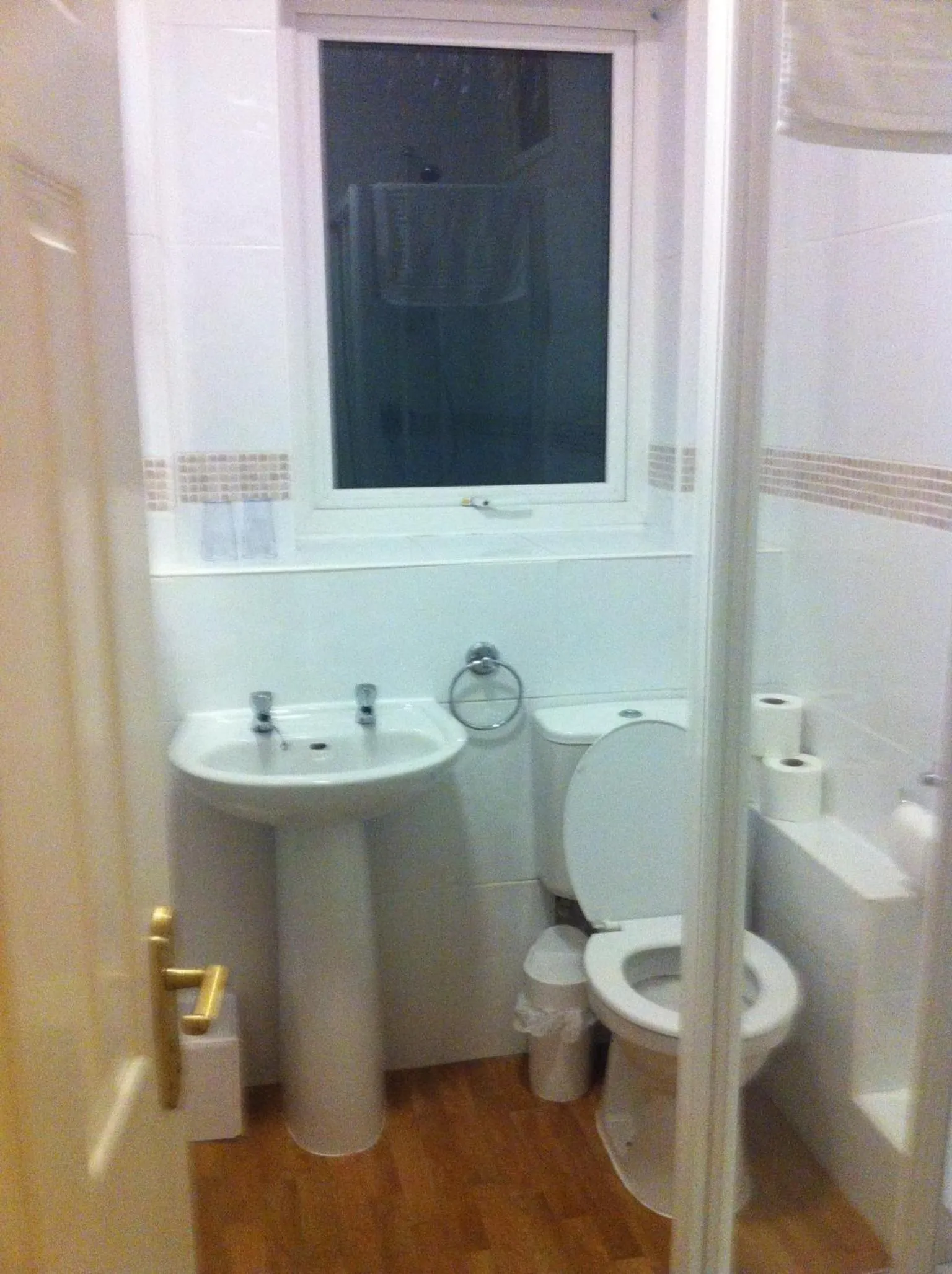 Bathroom in Hildebrand Guest House