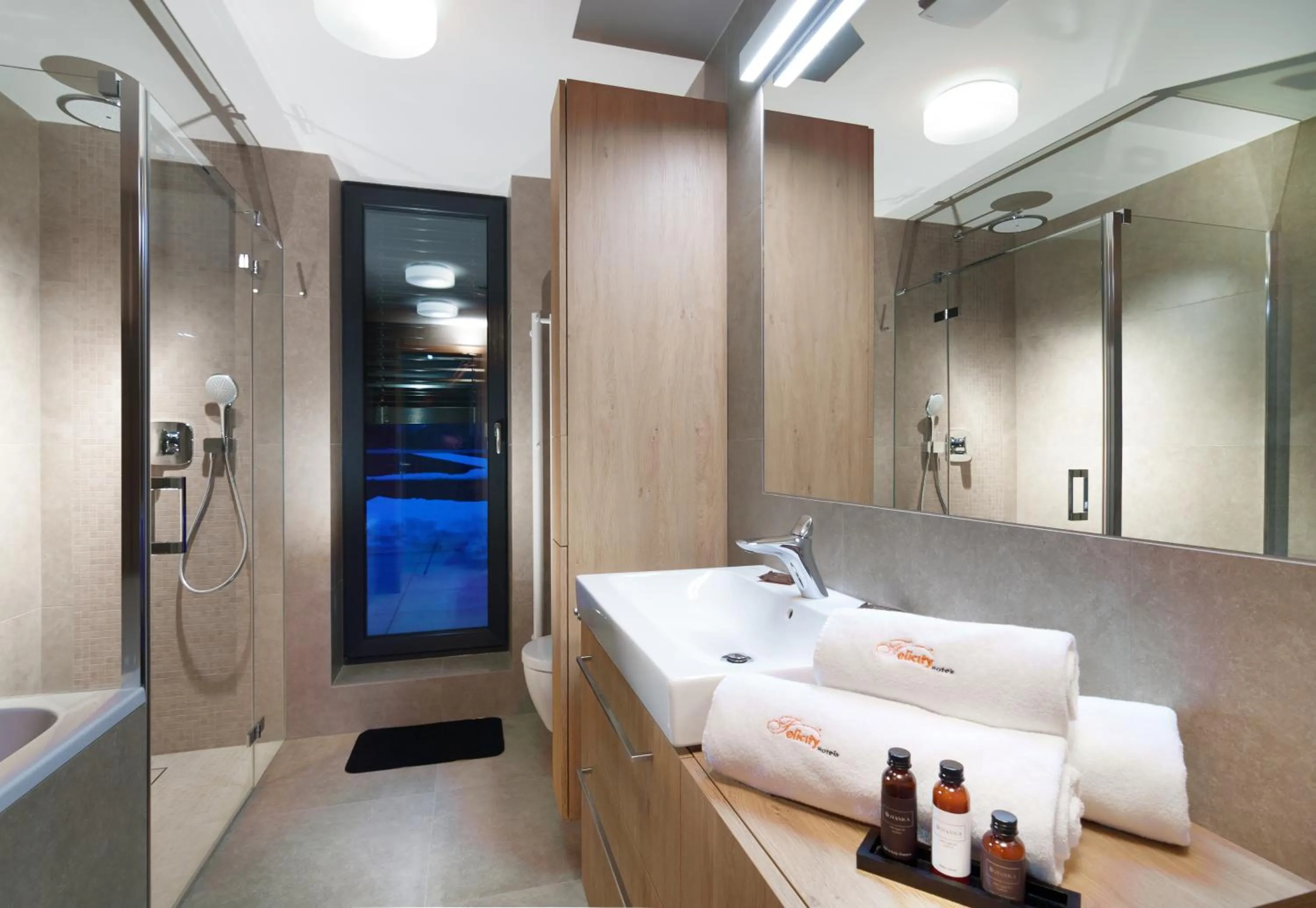 Bathroom in Wellness Hotel Grand