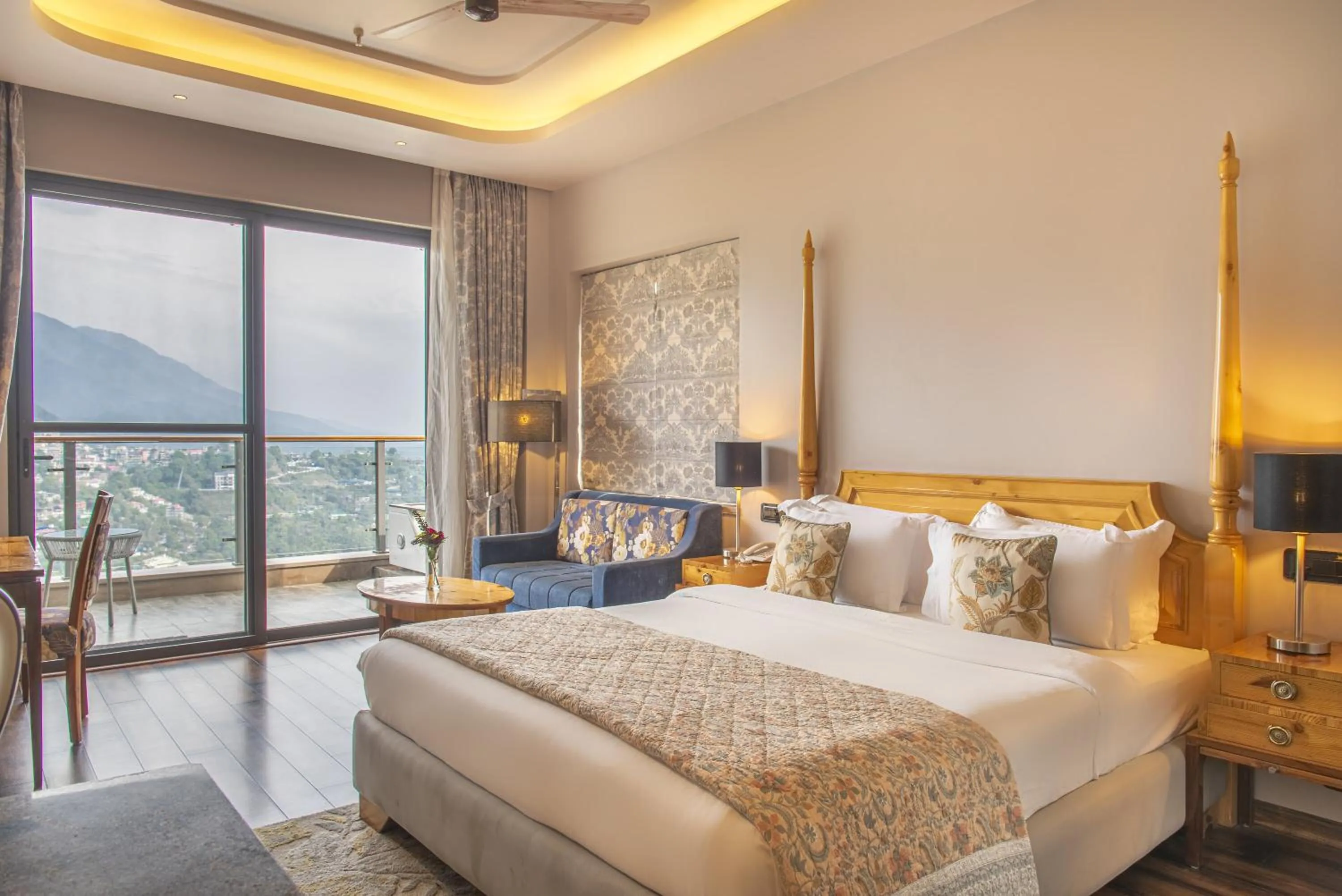 Bed in Echor Mandara TreeVilla Dharamshala