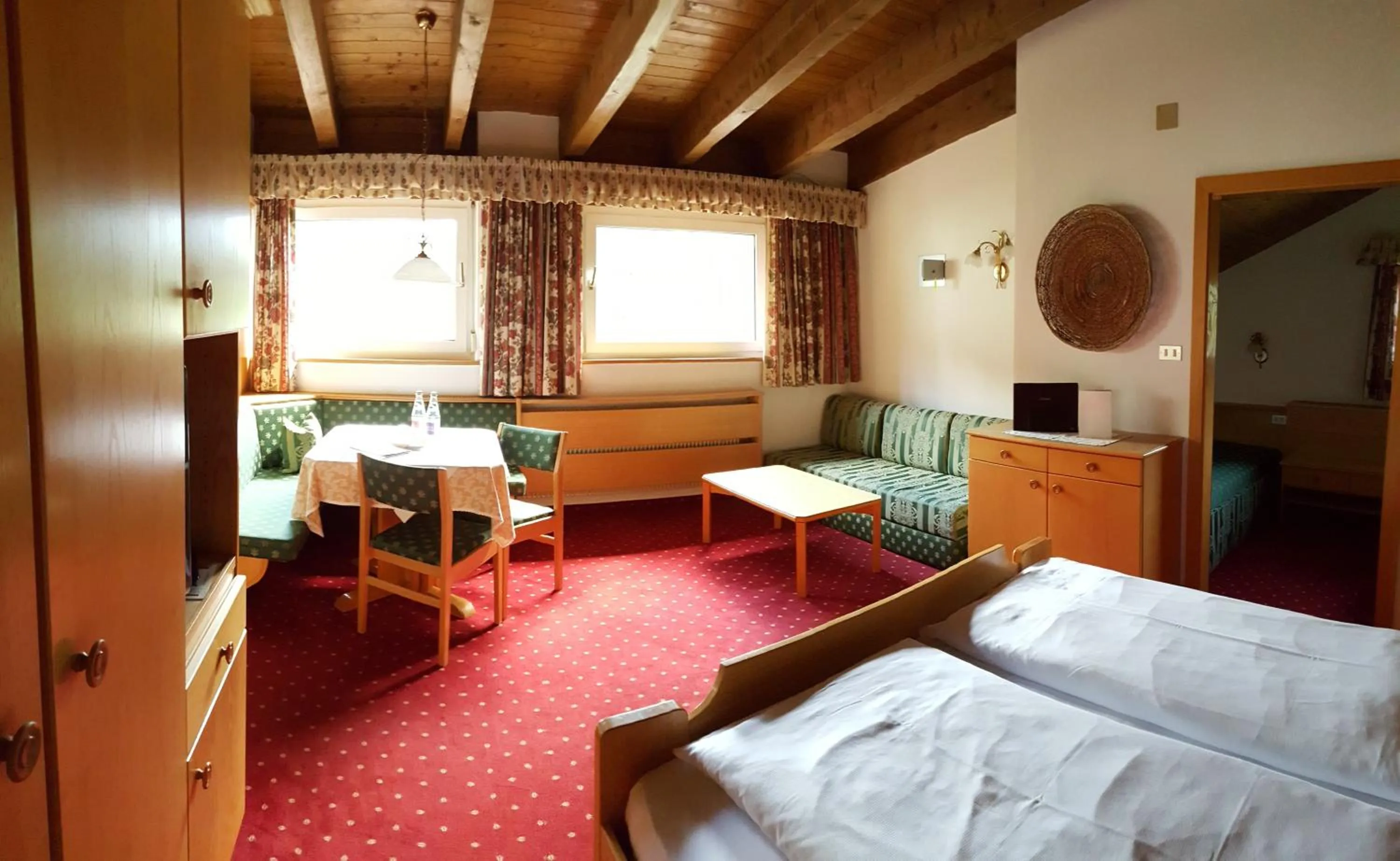 Bedroom, Bed in Residence Bad Moos