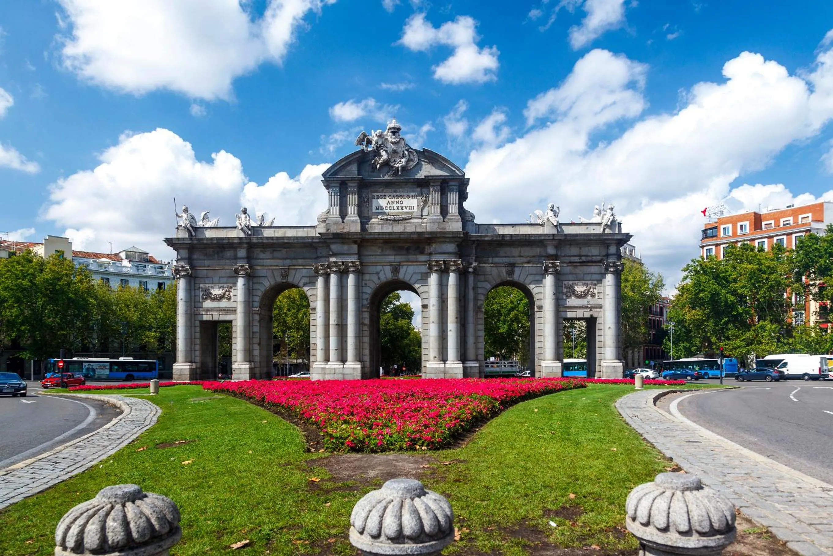 Nearby landmark in Woohoo Rooms Boutique Sol