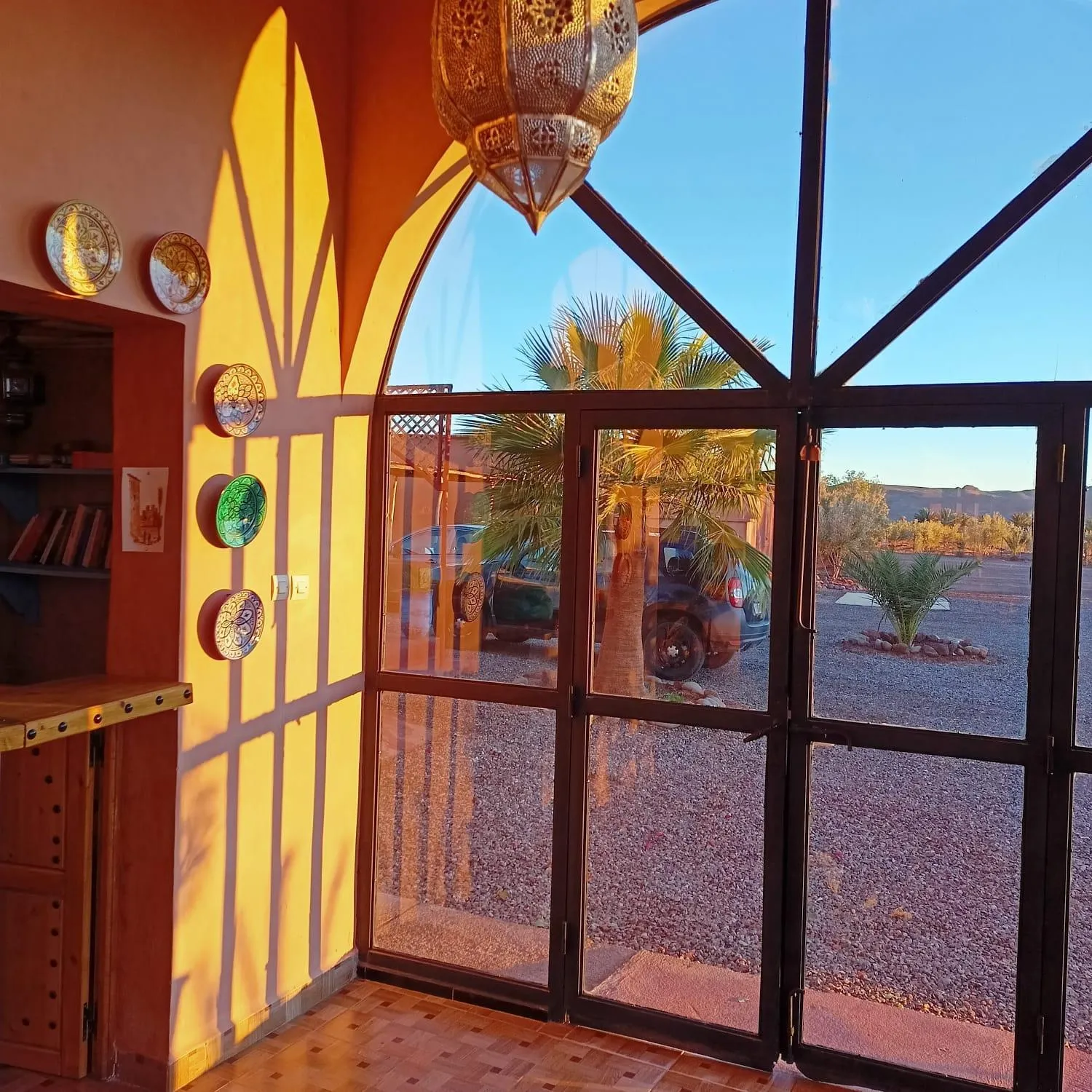 Restaurant/places to eat in LESCALE DE OUARZAZATE